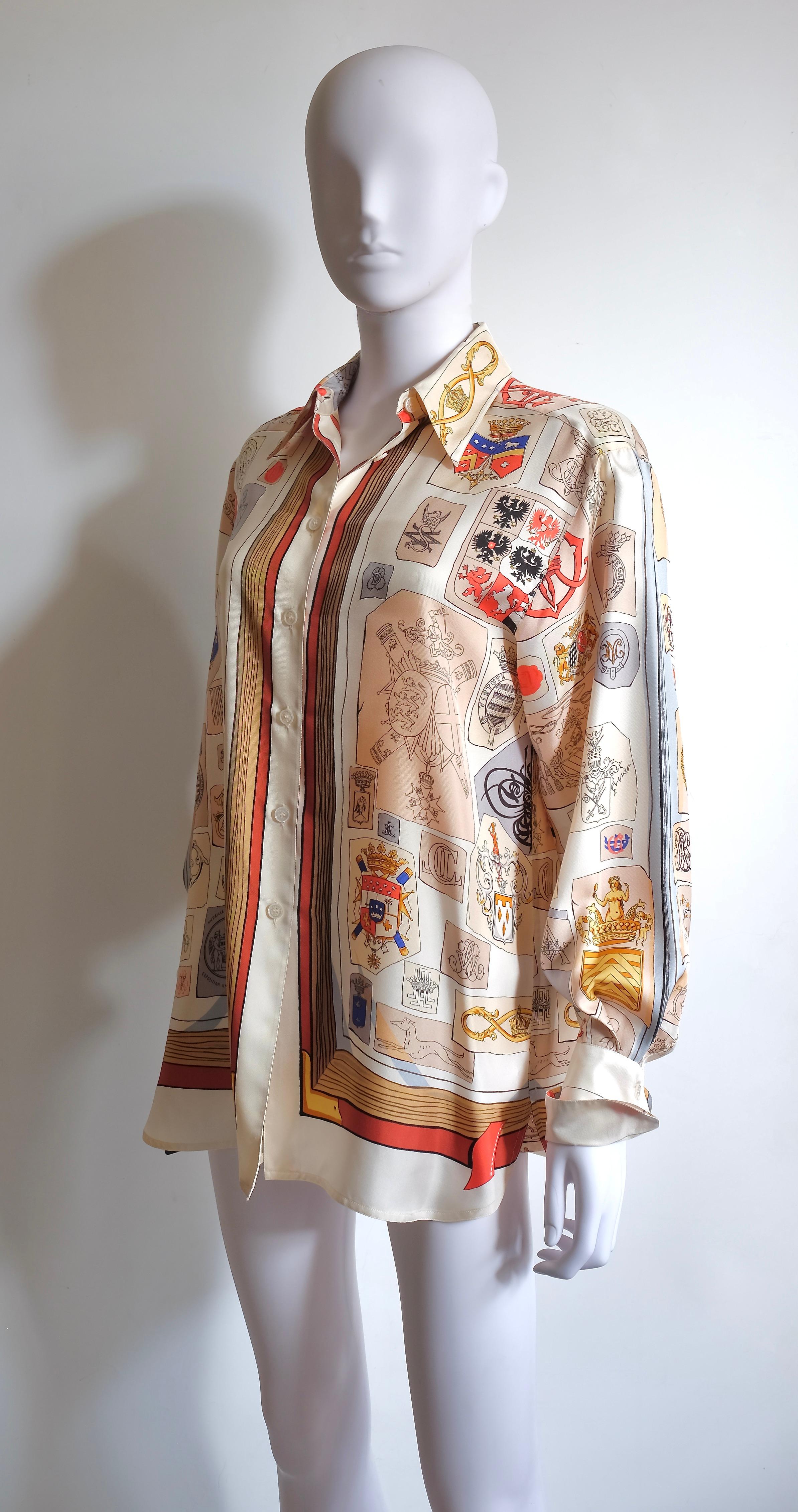 HHERMÈS - Chemise en soie Unisexe en vente