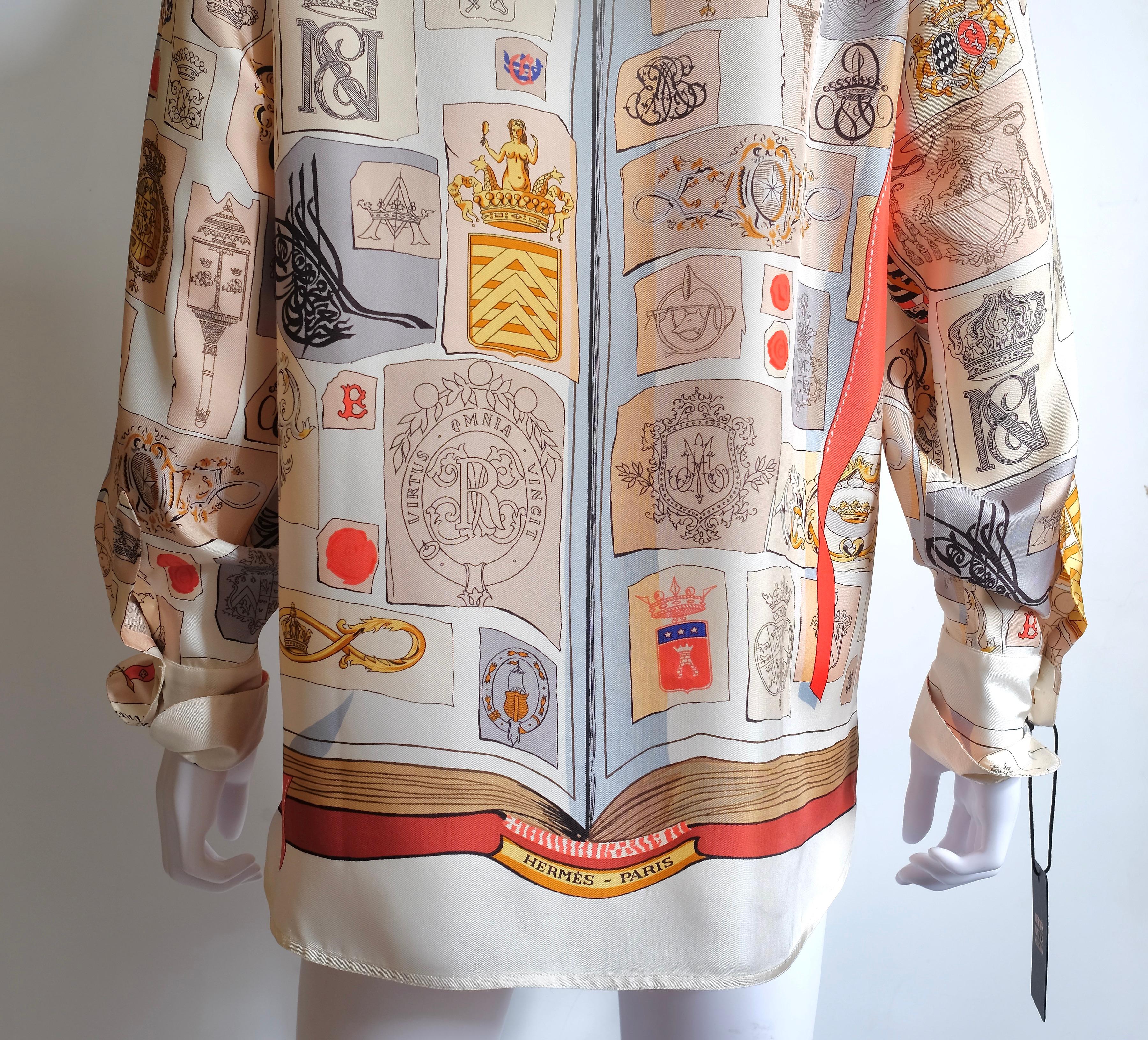 HHERMÈS - Chemise en soie en vente 3