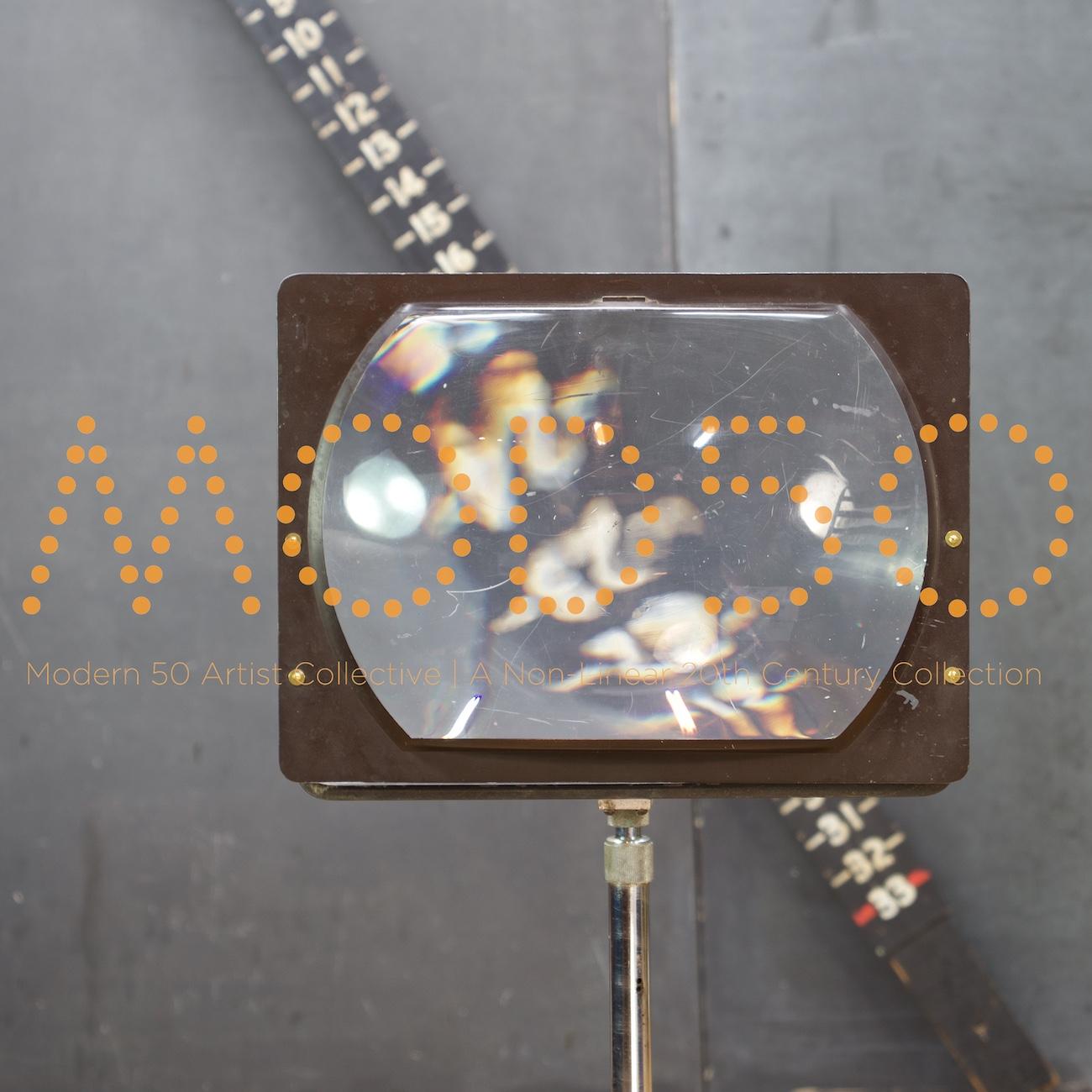 American Hi-Def Television Magnifier Magnifying Glass Lens Stand Looking Retro Techno Mod