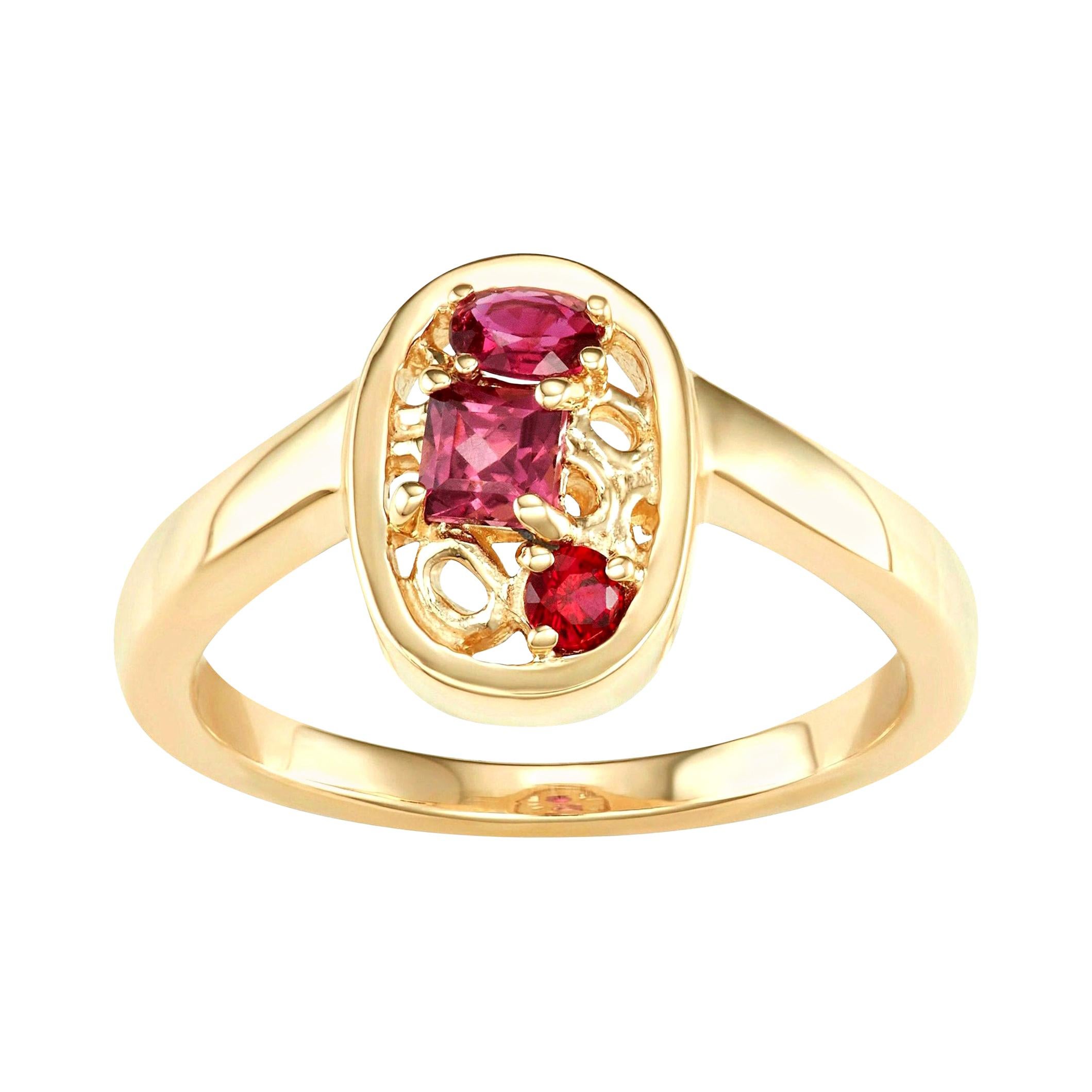 Hi June Parker: 14 Karat Gelbgold Cluster-Ring mit Rubin und Rhodolithsteinen