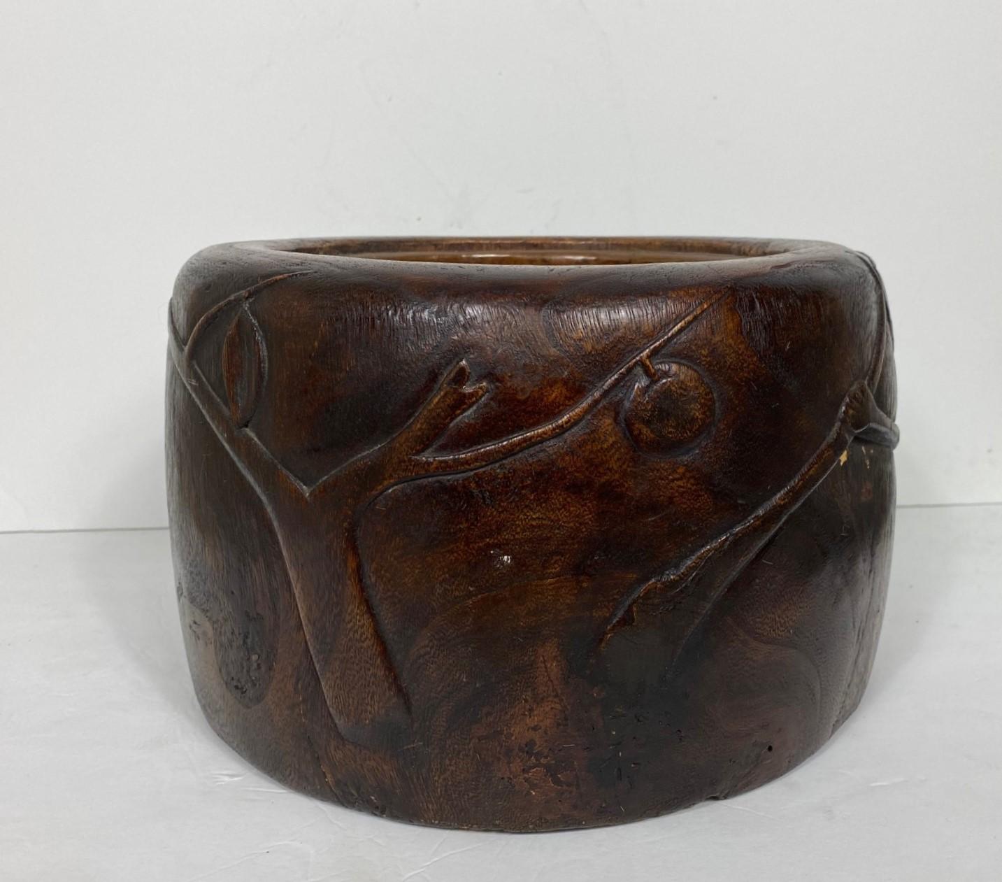 Hibachi-Paulownia Brazier In Good Condition For Sale In Pomona, CA