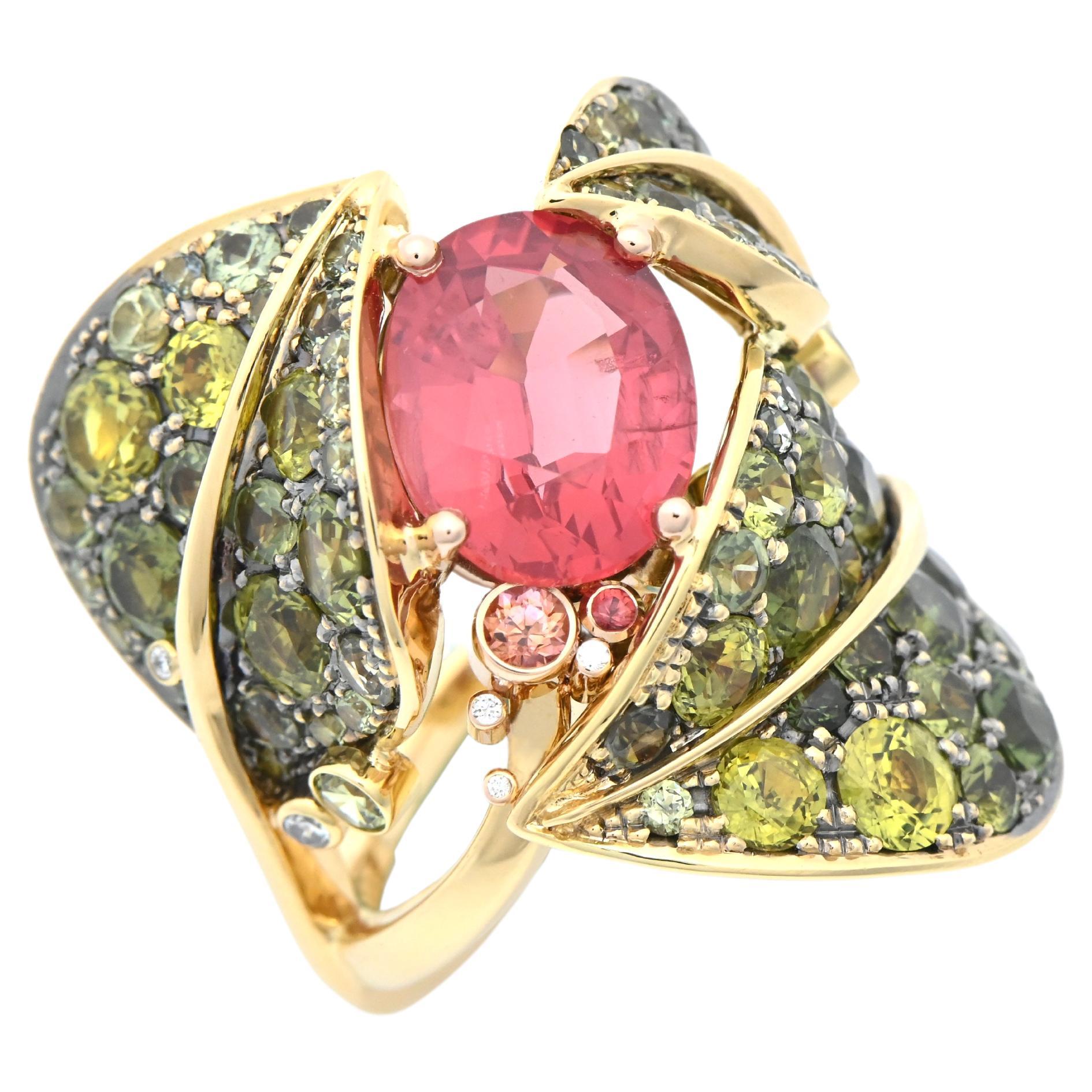 "Hibiscus" High Jewelery Ring. (spinel 4.65cts) For Sale