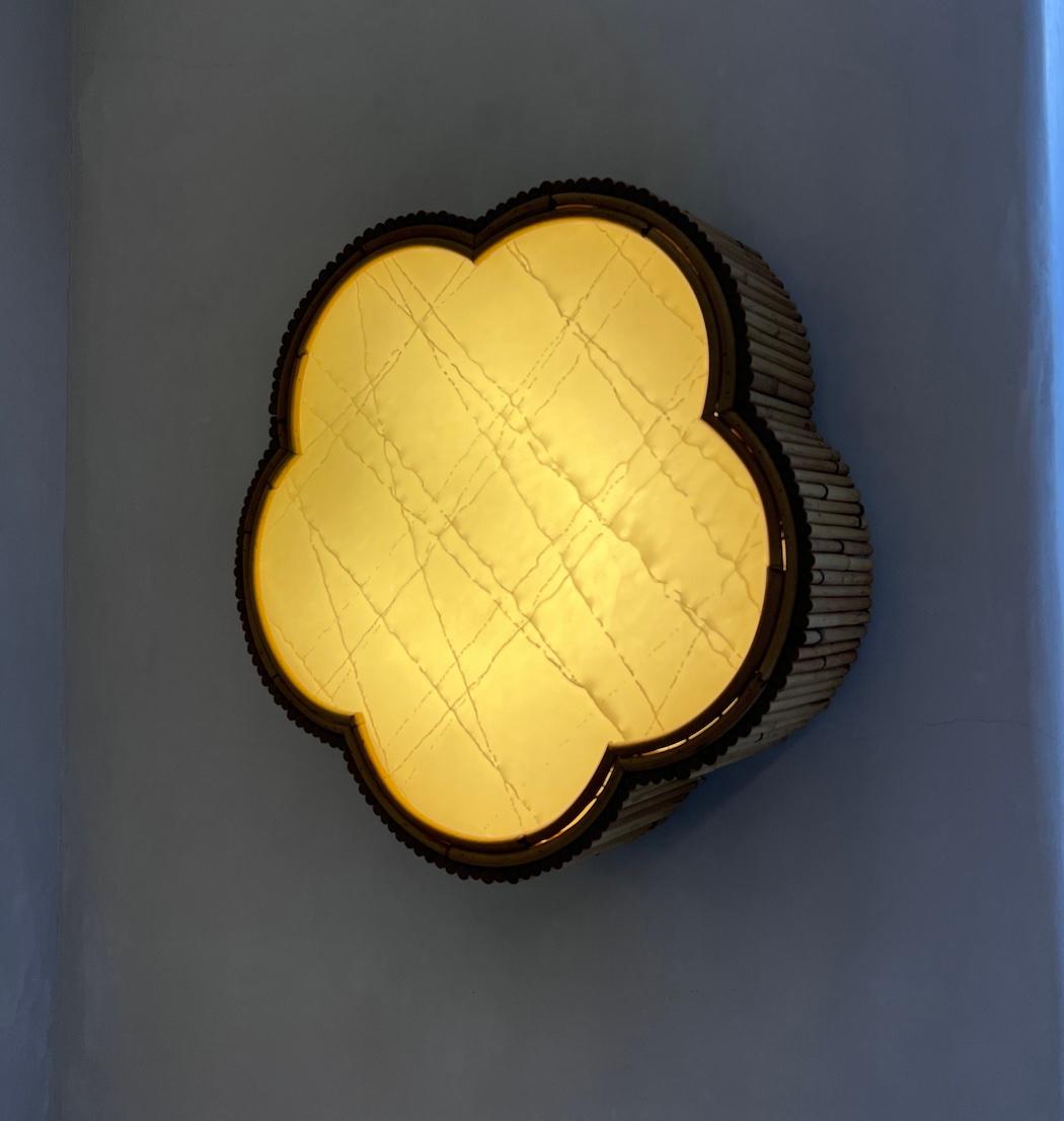 Aplique Hibiscus de India Mahdavi Hecho a mano en venta