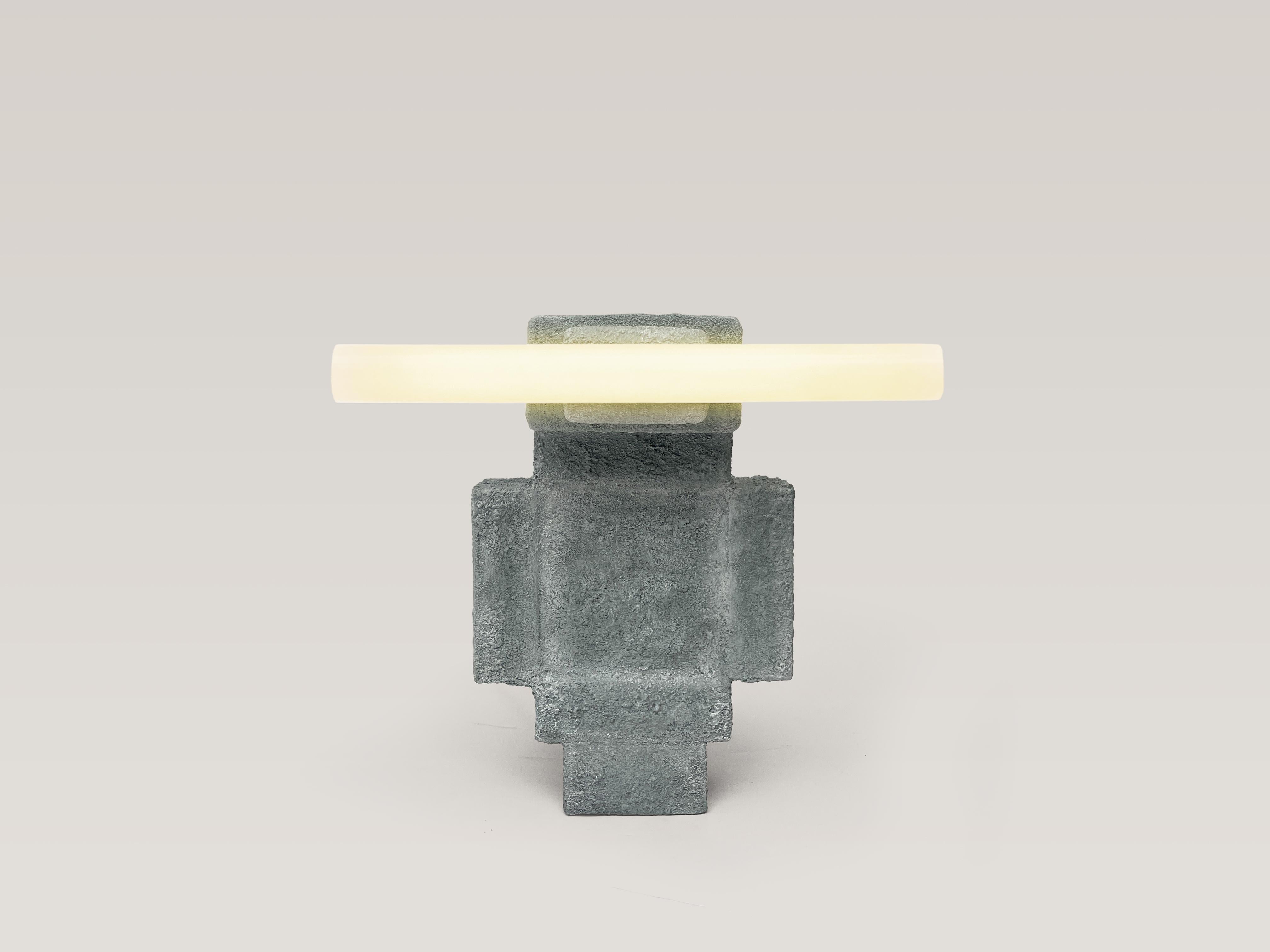 Brutalist Contemporary Dimmable Table Lamp - 