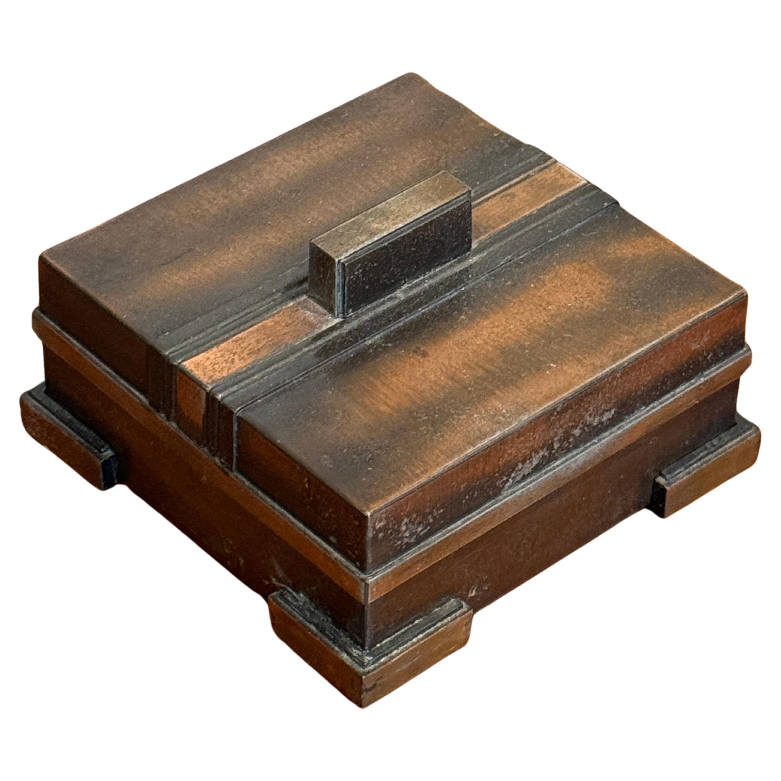 Hickok trinket / jewelry box in a copper metal, circa 1930
s