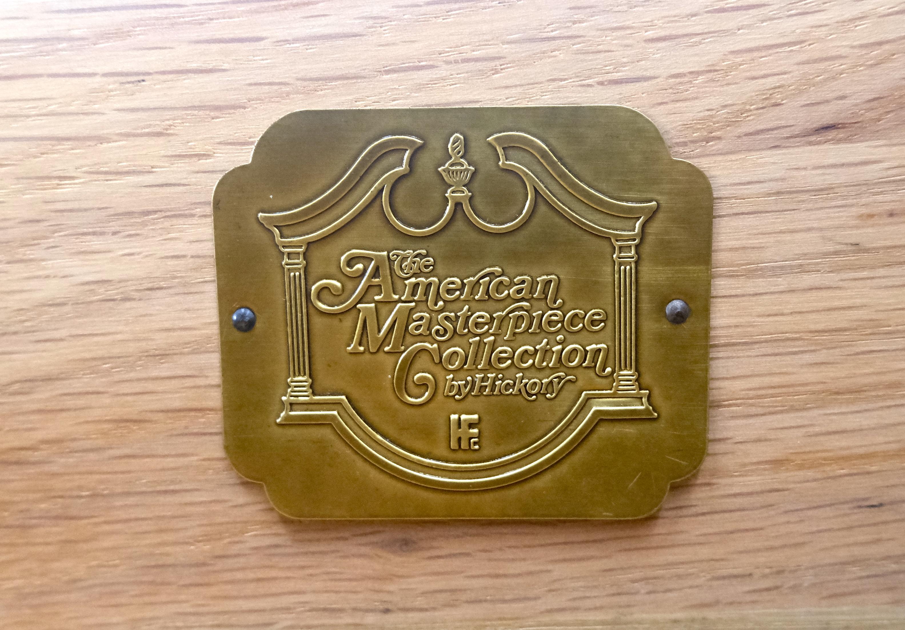 Hickory Block Front Bracket Feet Chippendale 4 cassetti Bachelor Chest Dresser in vendita 6