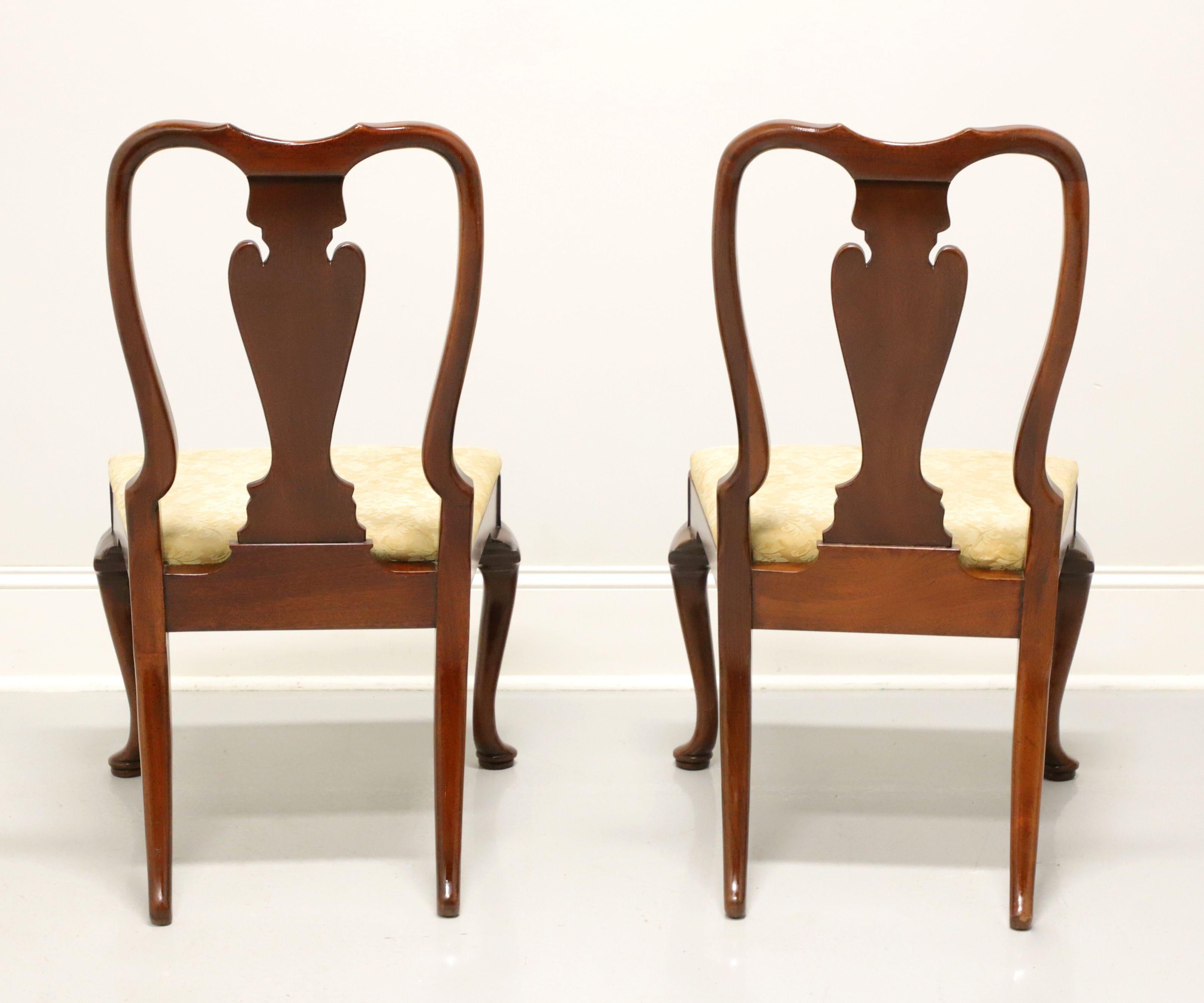 20th Century HICKORY CHAIR Amber Mahogany Queen Anne Dining Side Chairs - Pair C