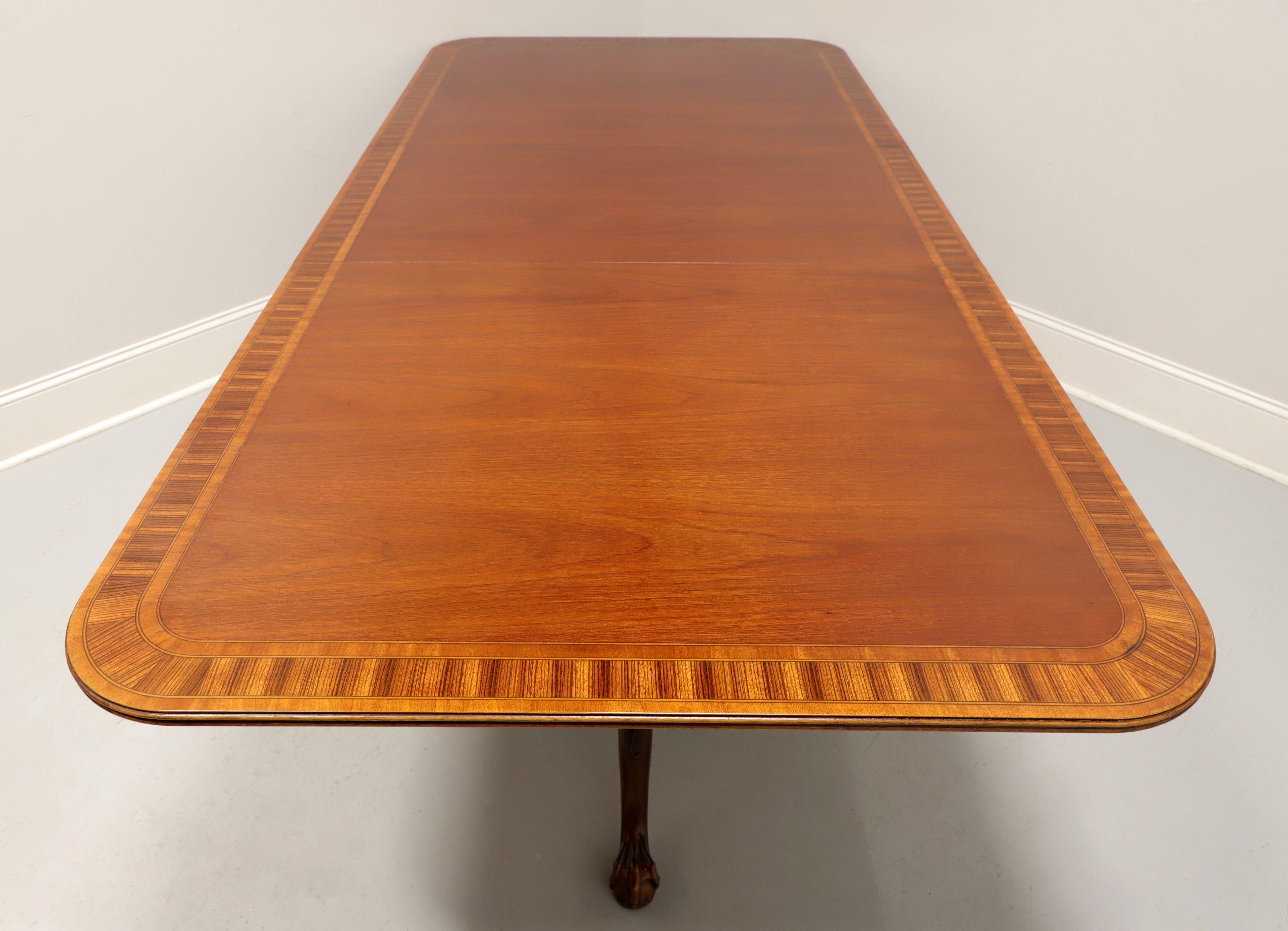 HICKORY CHAIR Banded Mahogany & Satinwood Double Pedestal Dining Table In Good Condition In Charlotte, NC