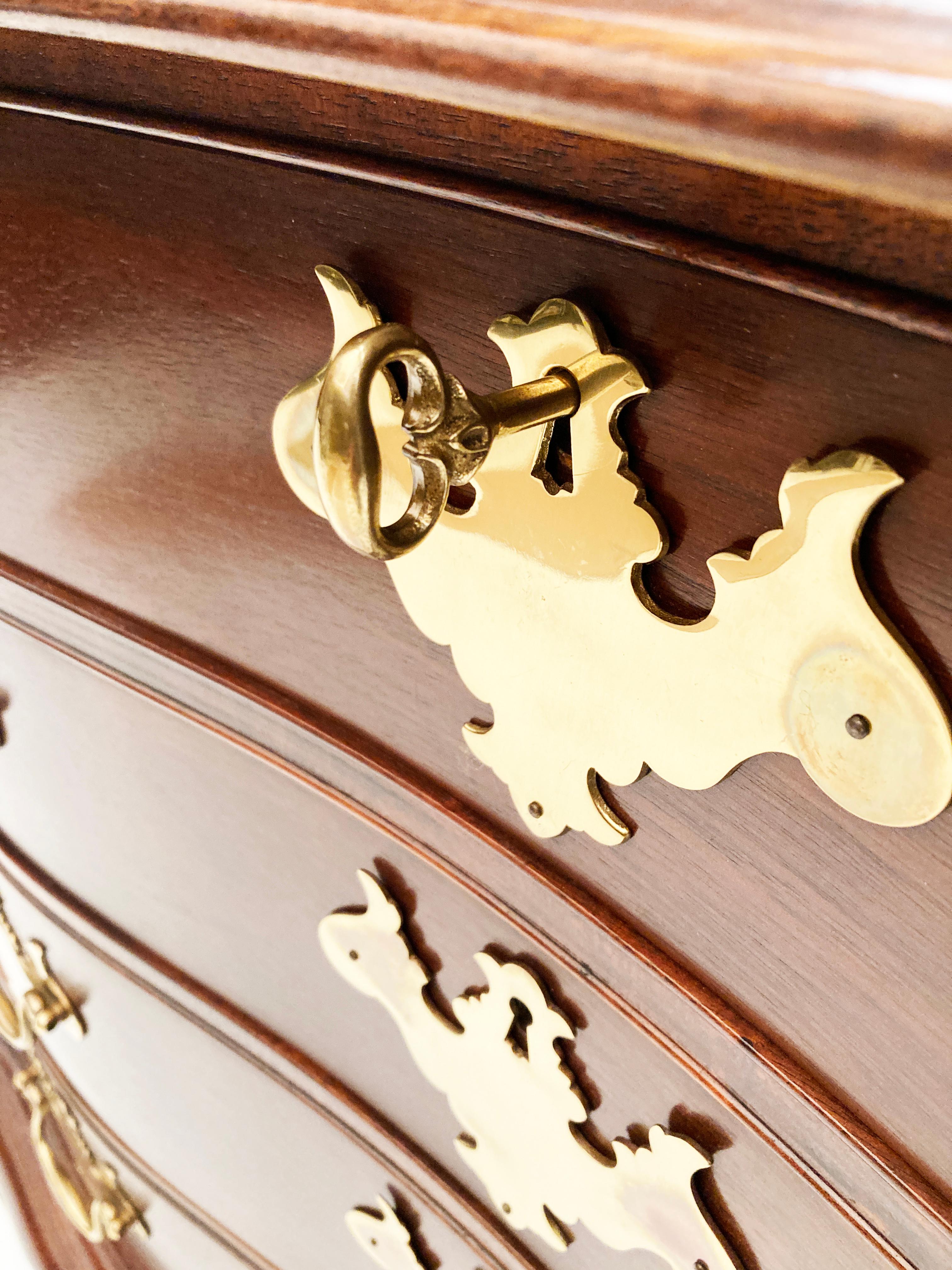 Hickory Chair Co, James River Plantation Collection, Chippendale Style Chest 8