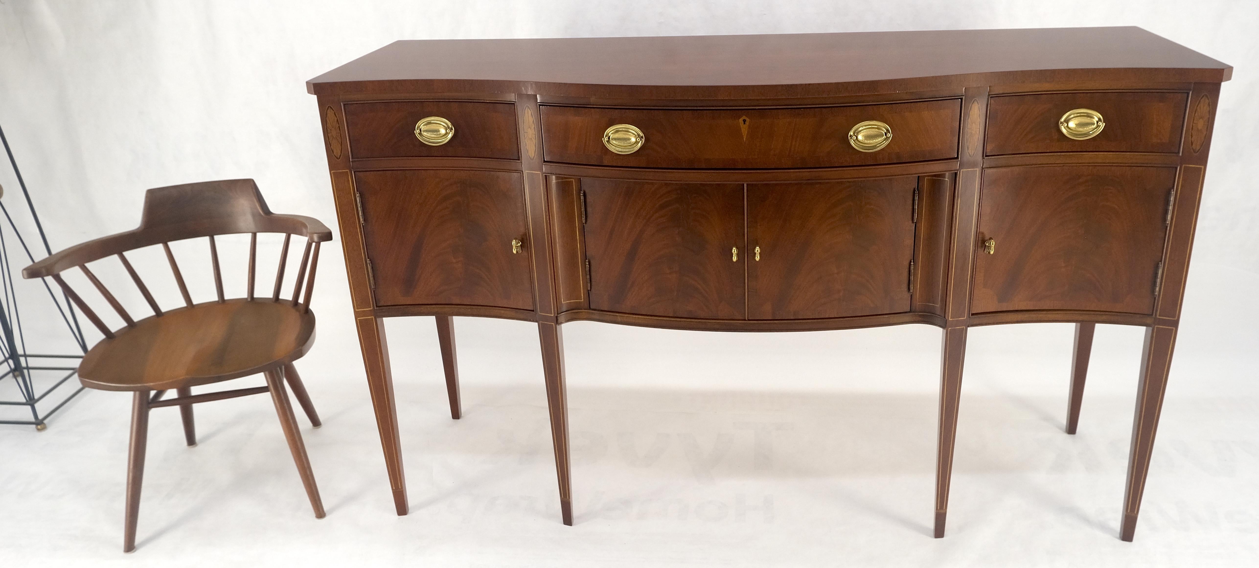 Hickory Chair Crotch Mahogany Serpentine Front Tapered Leg Inlaid Sideboard MINT 5