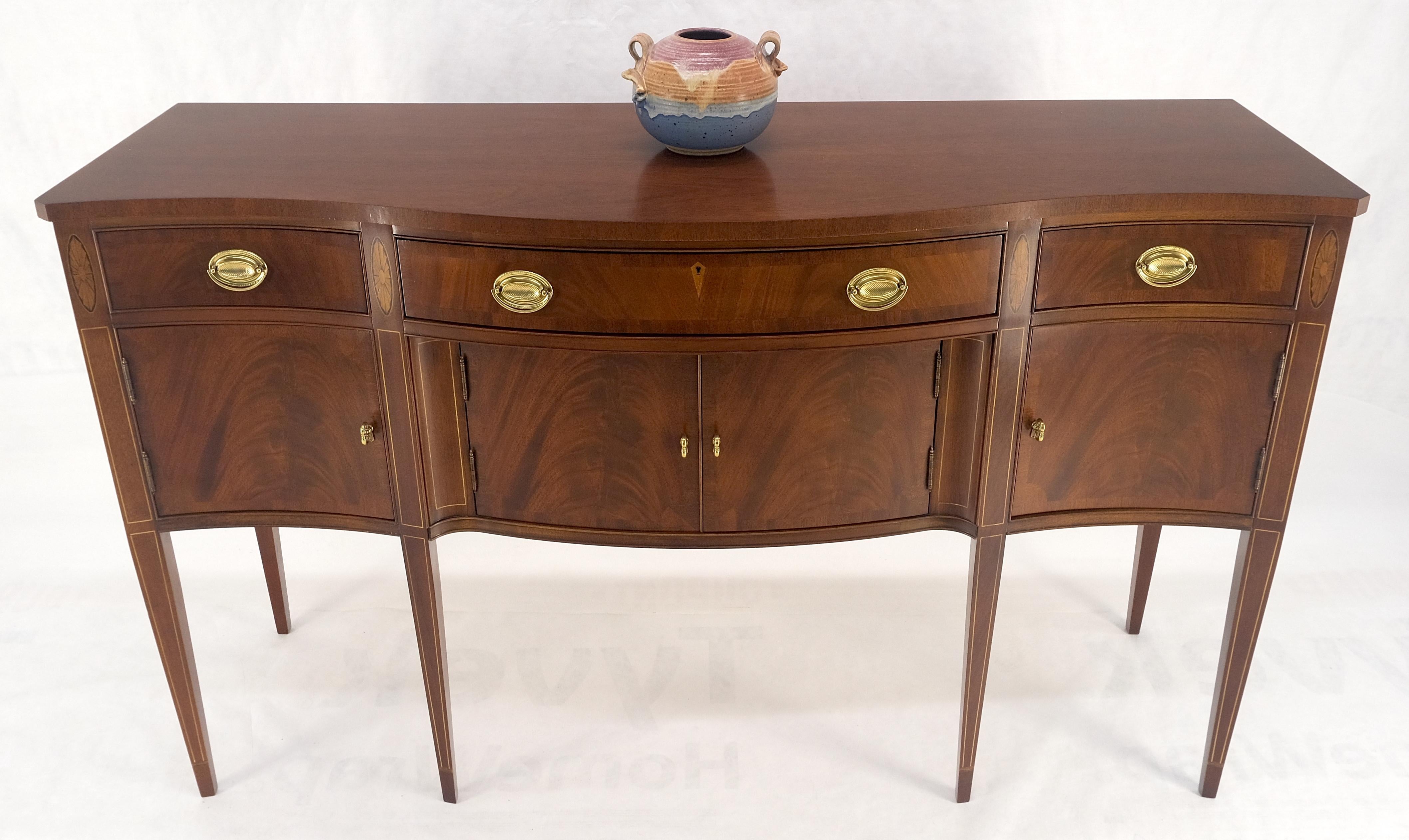 Hickory Chair Crotch Mahogany Serpentine Front Tapered Leg Inlaid Sideboard MINT 6
