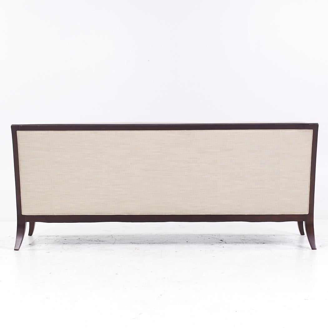 Chaise Curtis en tissu ivoire J Robert Scott Bon état - En vente à Countryside, IL