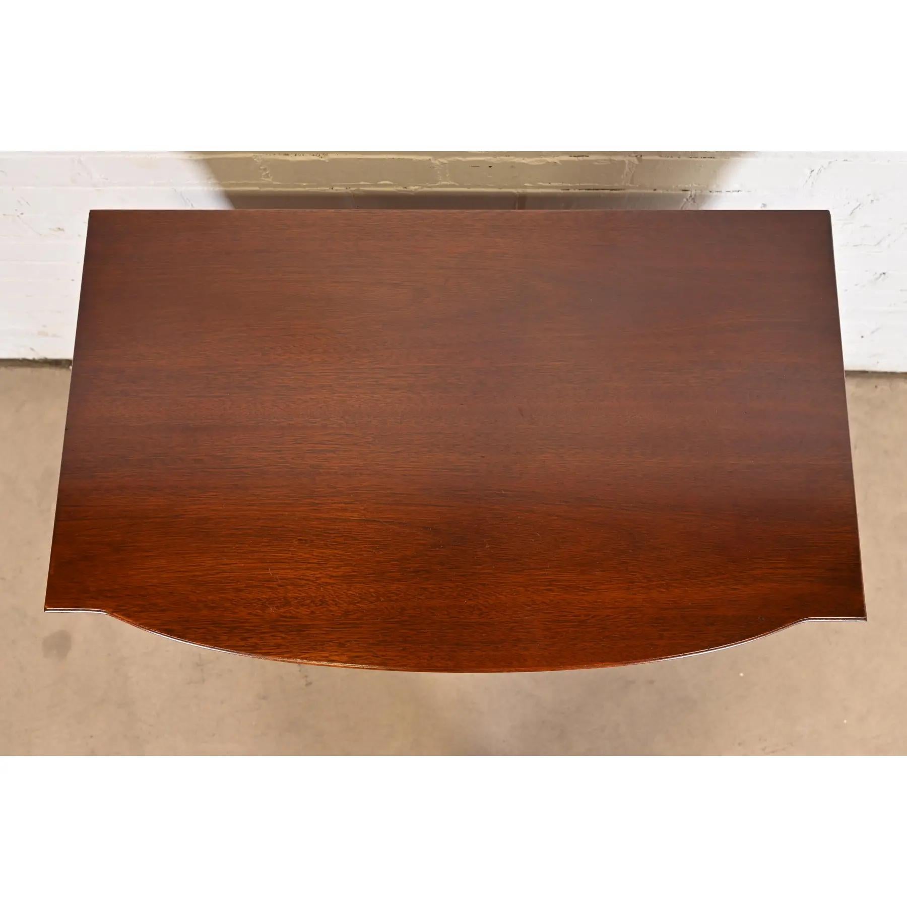 Hickory Chair Federal Flame Mahogany Buffet Server or Hall Table For Sale 4