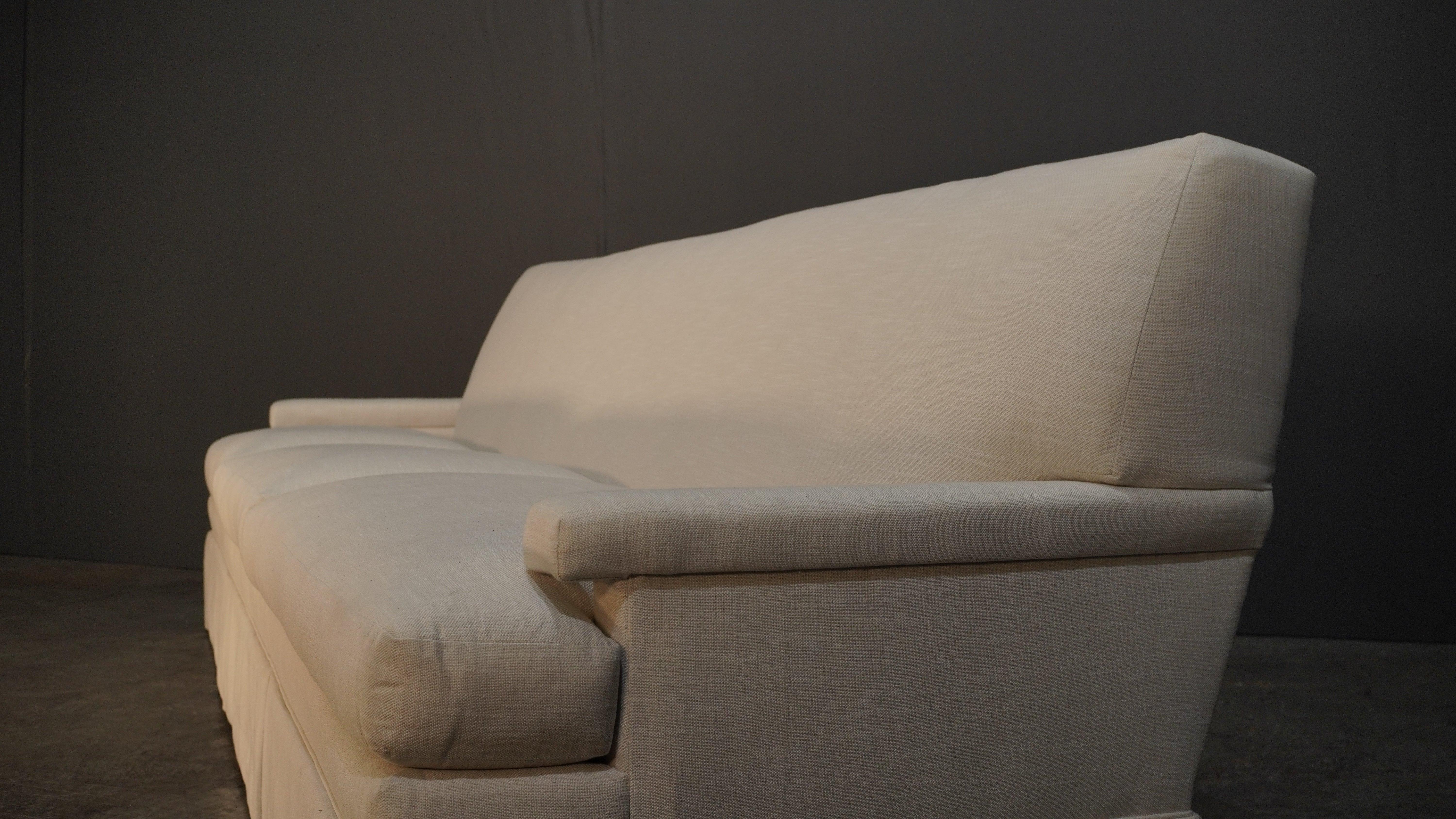 Hickory Chair Furniture Macdonald Skirted Large Sofa 2