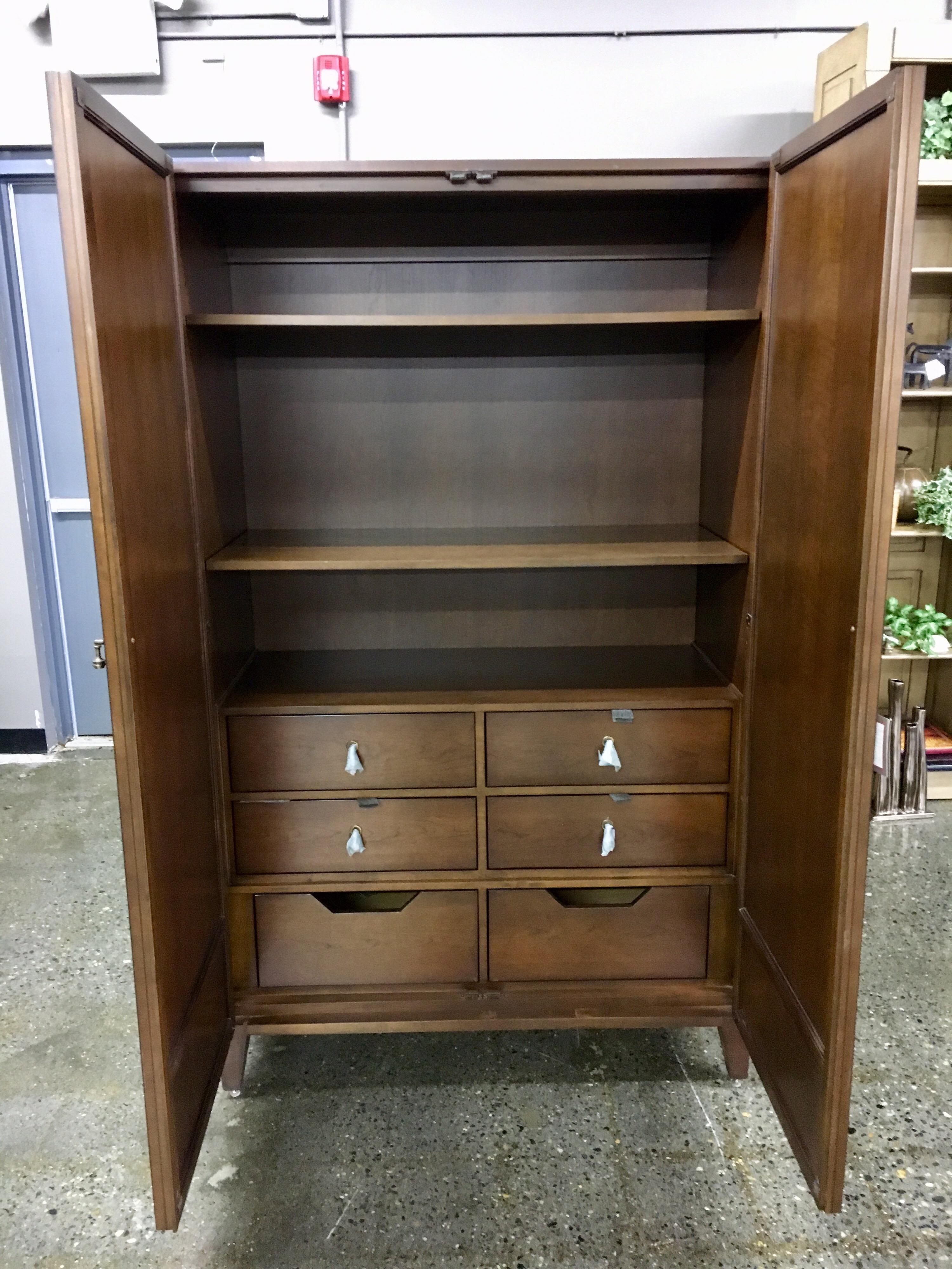 Hickory Chair Furniture Mirrored Armoire Cabinet Credenza Breakfront Sideboard 9