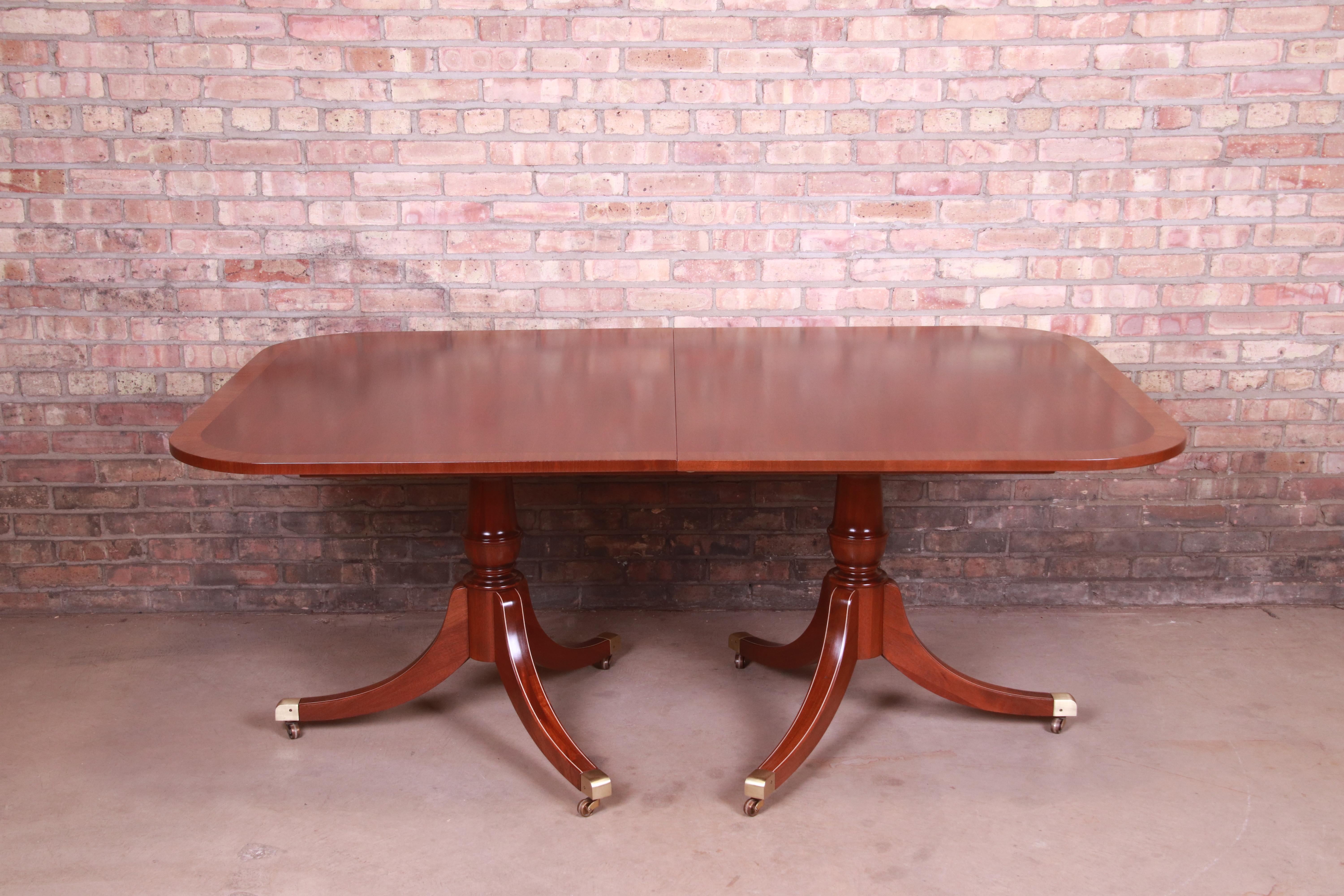 Hickory Chair Georgian Banded Mahogany Double Pedestal Dining Table, Refinished 1