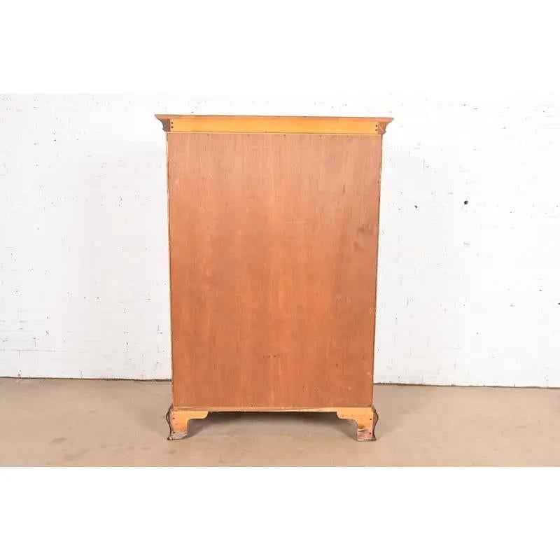 Hickory-Stuhl georgianisch geschnitzt Mahagoni Highboy Kommode im Angebot 6