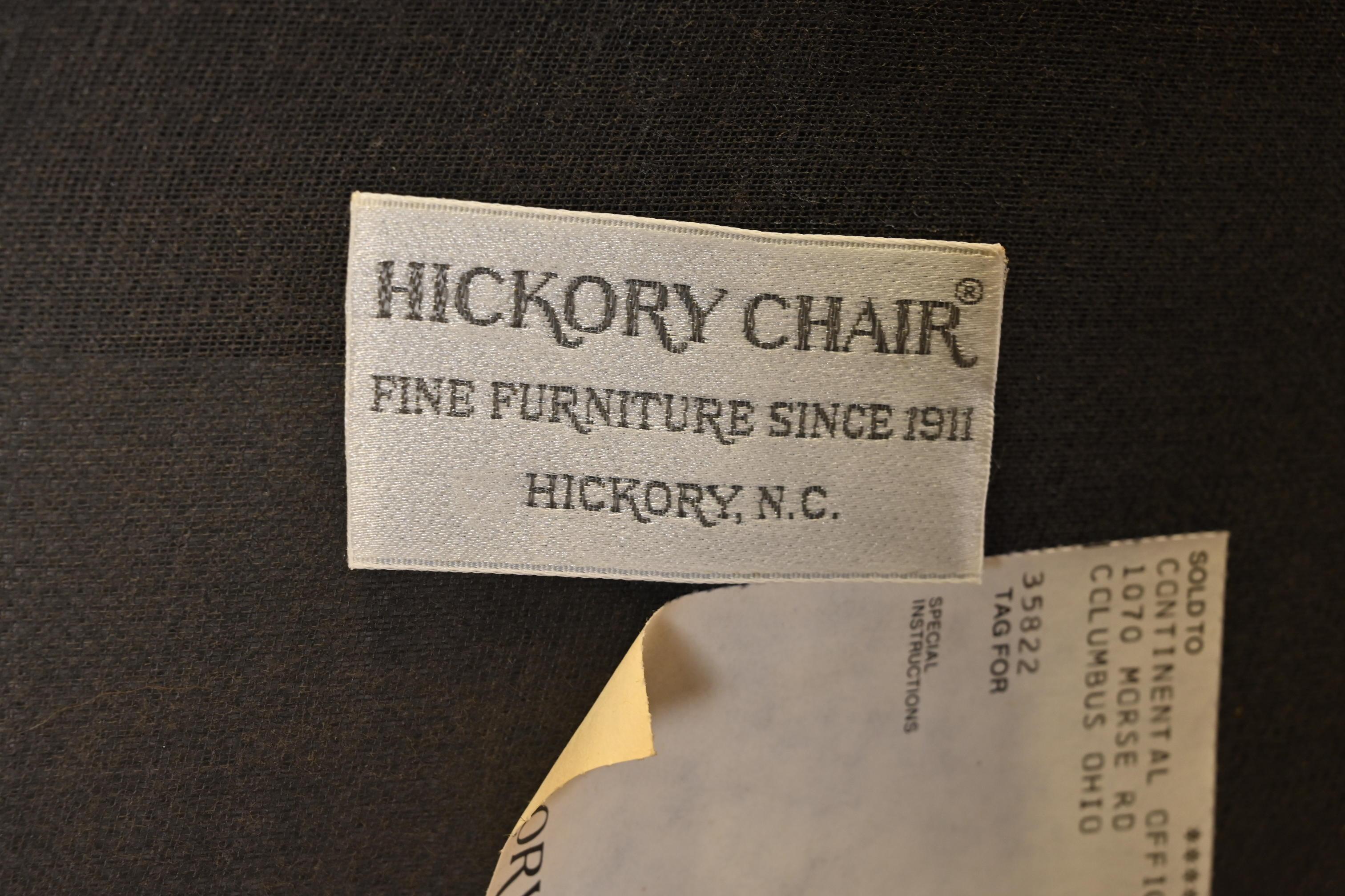 Chaise Hickory Georgian Mahogany Leather rembourrée, lot de 8 en vente 5