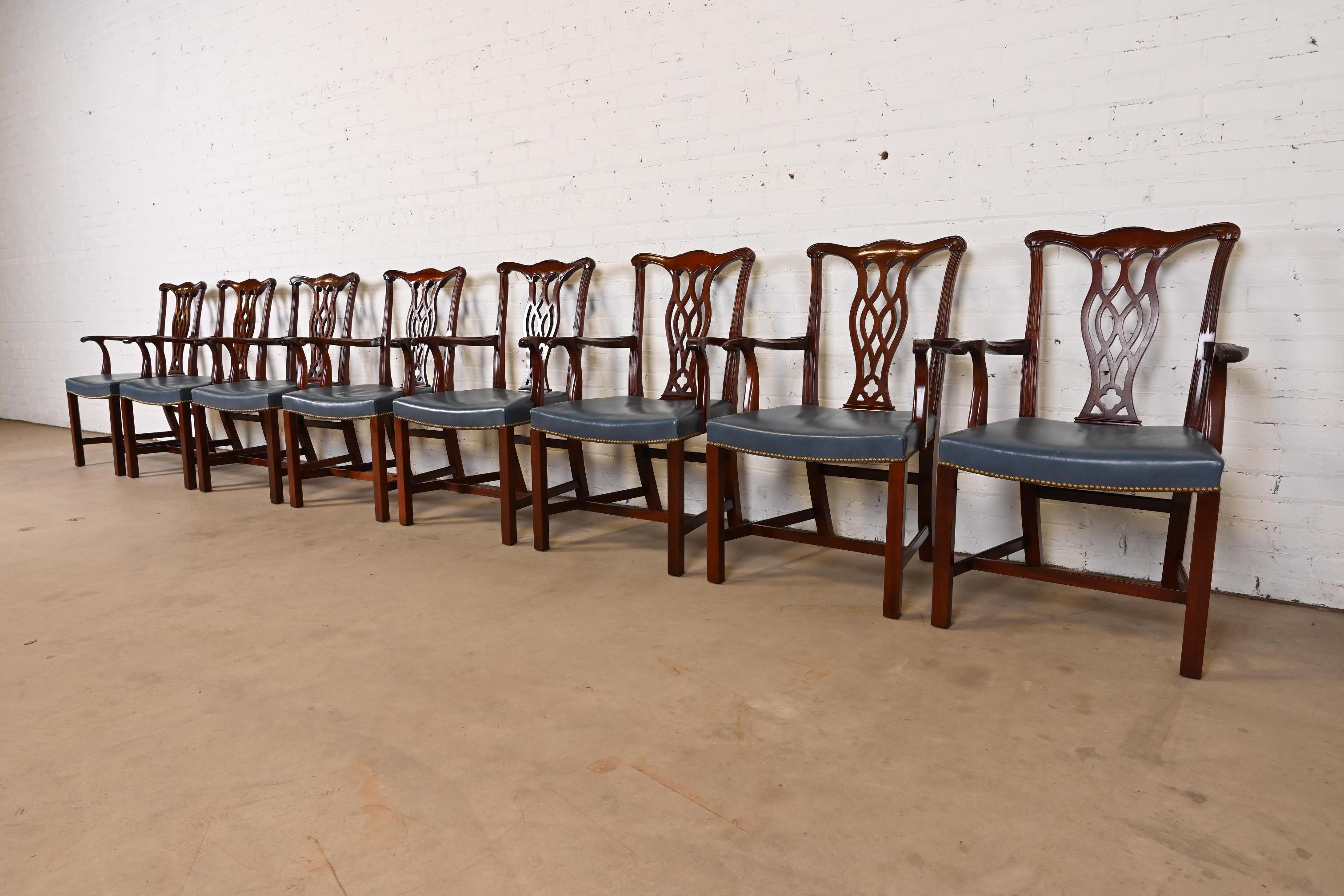 Hickory Chair Georgian Mahogany Leather Upholstered Dining Arm Chairs, Set of 8 In Good Condition In South Bend, IN