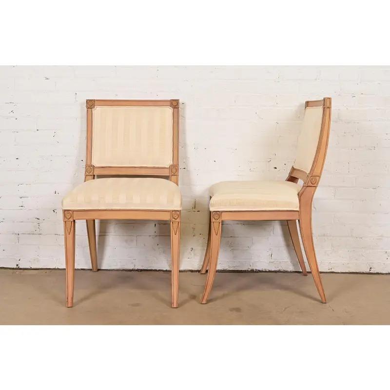 Chaise Hickory Klismos ou chaises de salle à manger Louis XVI de style Régence française, paire en vente 4