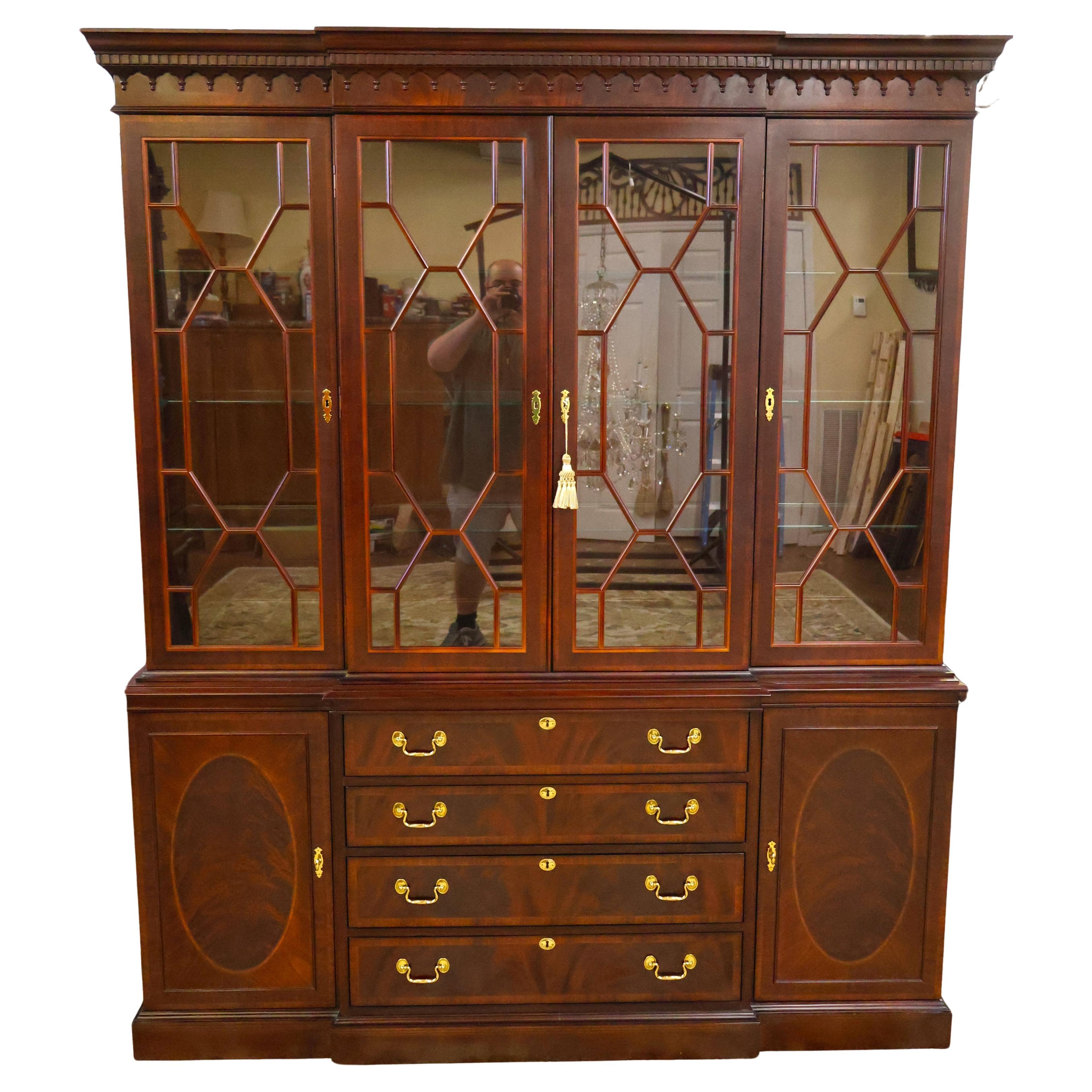 1990s Cabinets