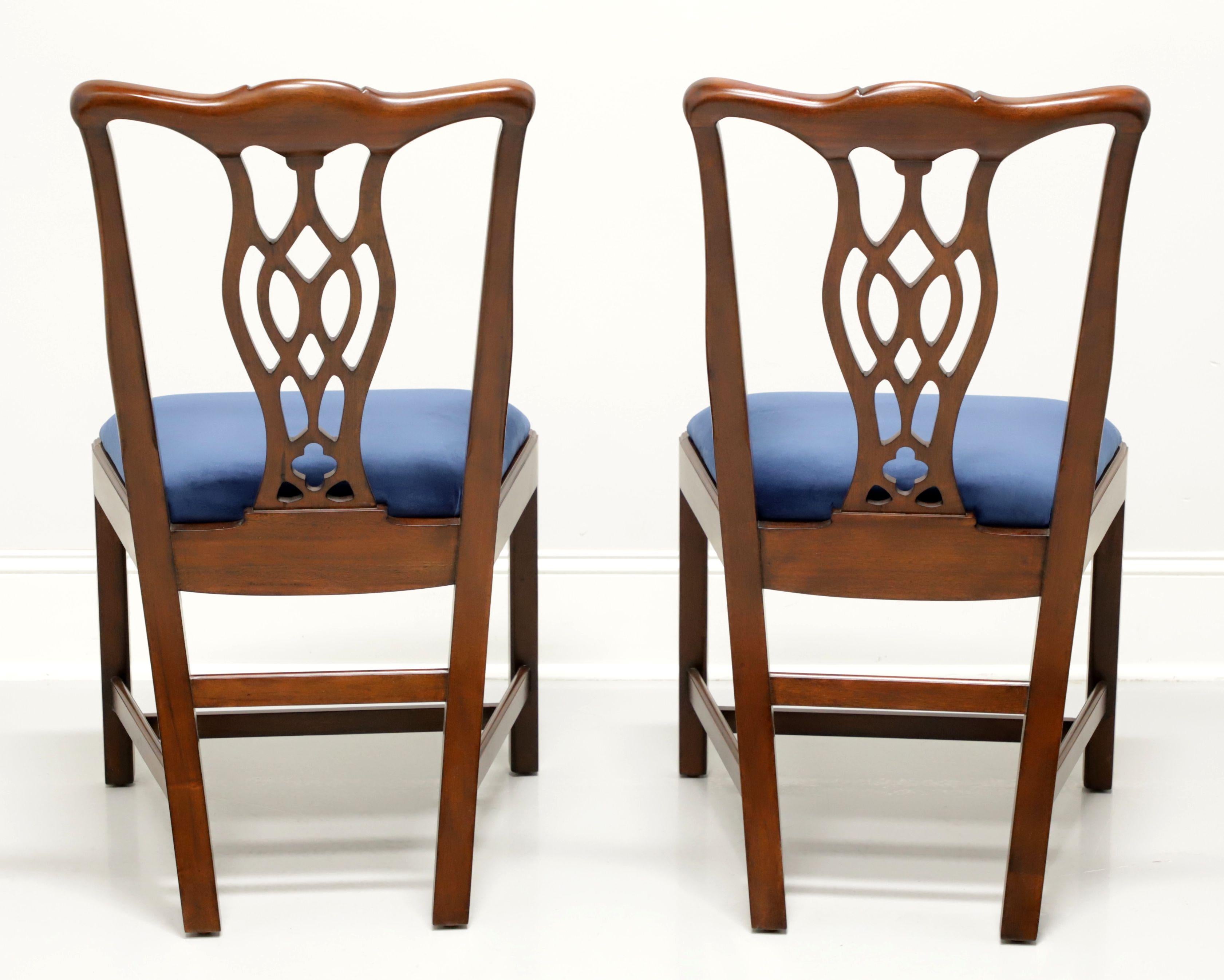 HICKORY CHAIR Mahogany Chippendale Straight Leg Dining Side Chairs - Pair In Good Condition In Charlotte, NC