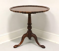 HICKORY CHAIR Mahogany Chippendale Tilt-Top Pie Crust Table
