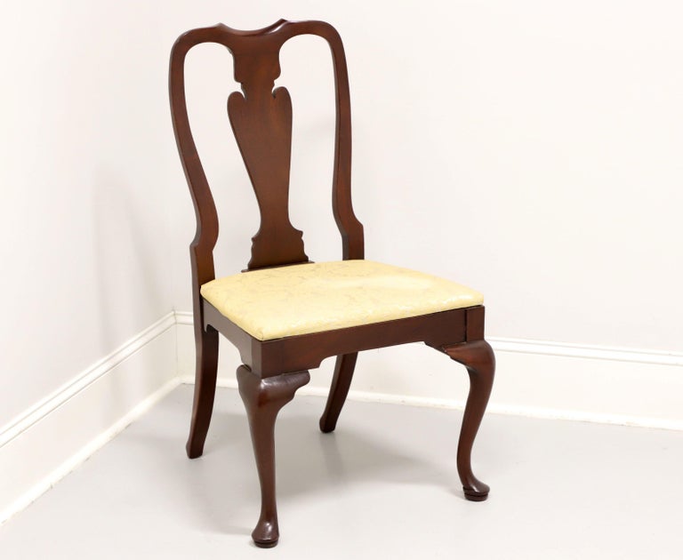 HICKORY CHAIR Mahogany Queen Anne Dining Side Chair For Sale at 1stDibs