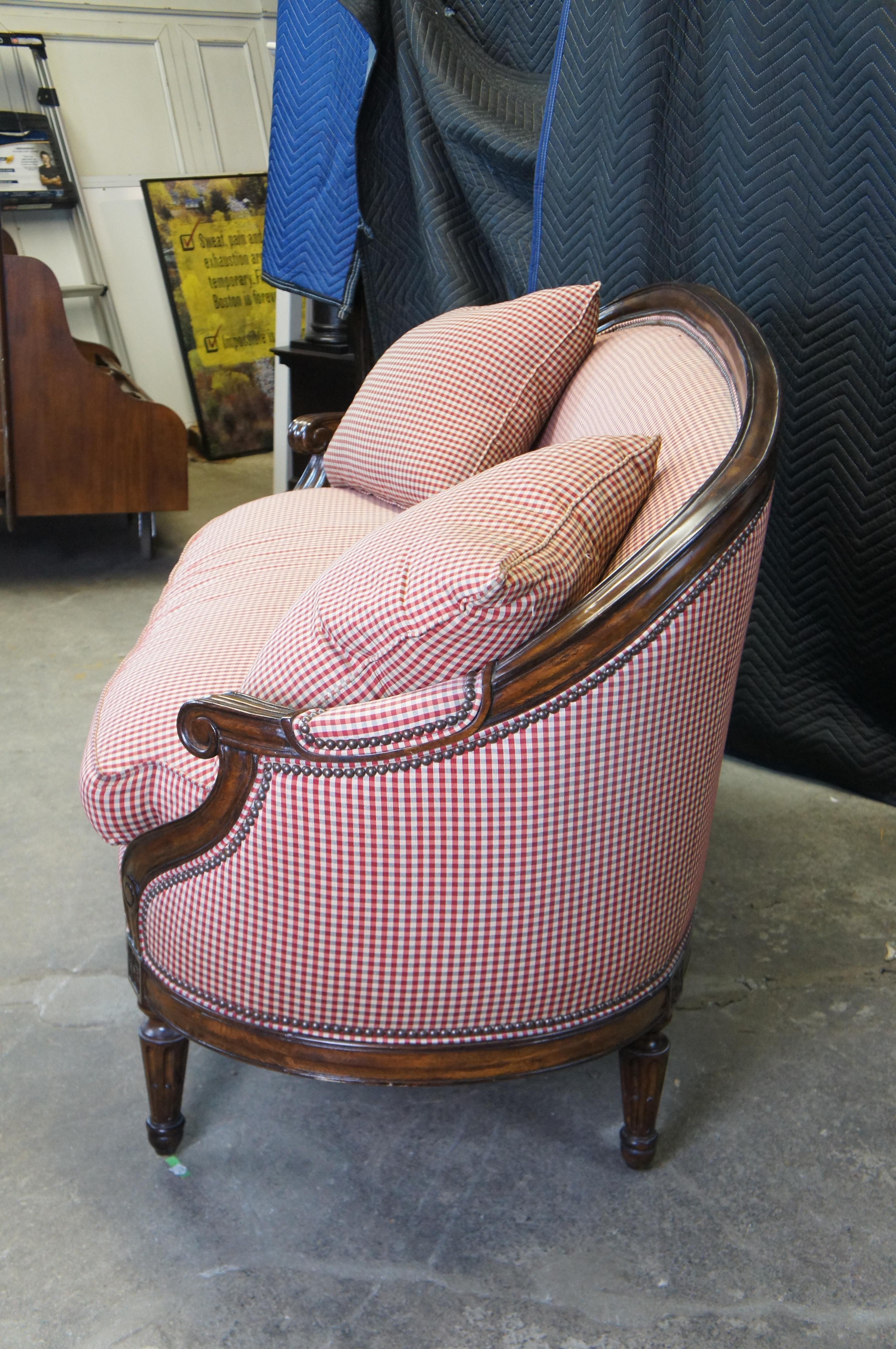 Hickory Chair Park Avenue Mahogany Plaid Nailhead Bench Settee Loveseat 4