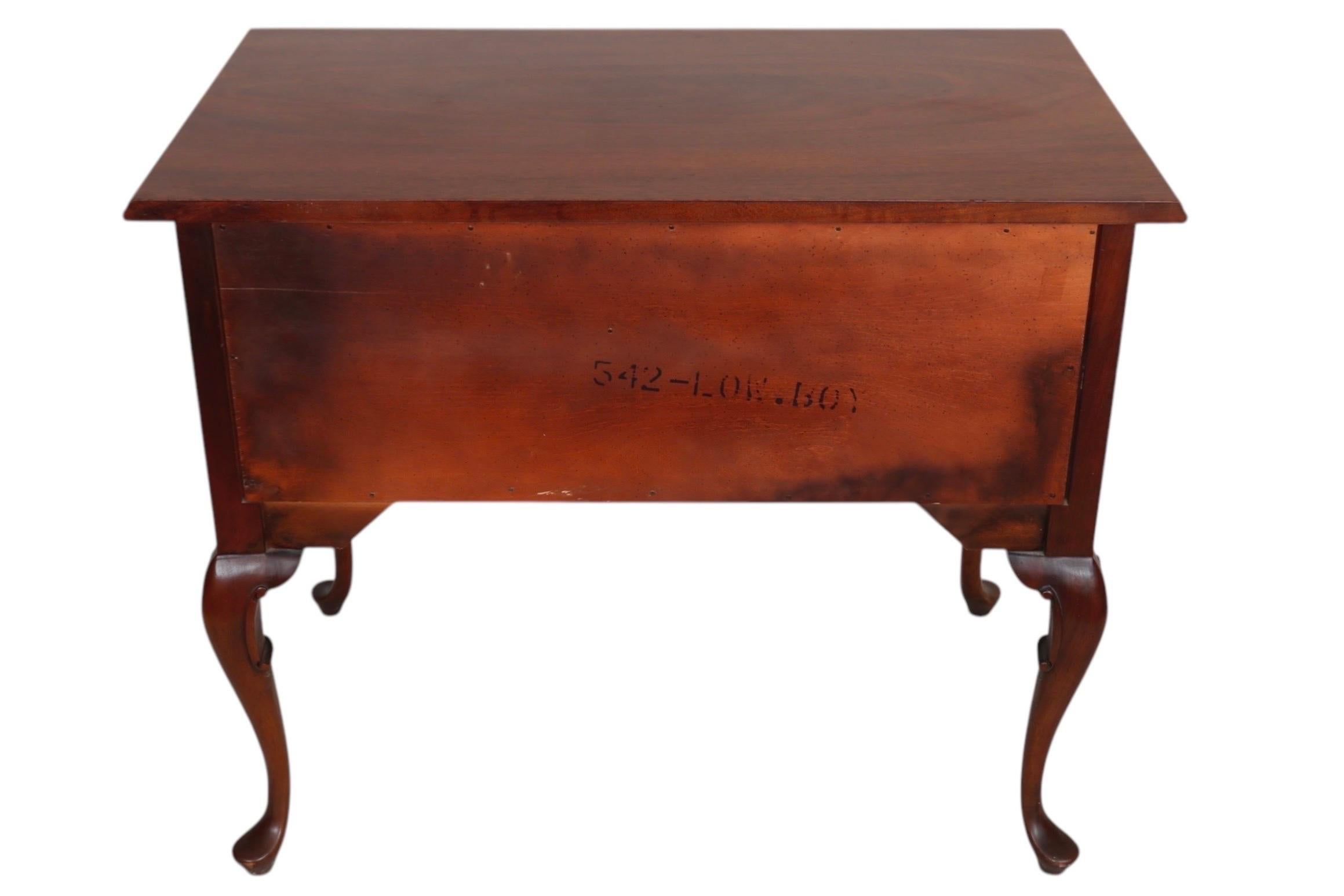 Sedia Hickory Queen Anne Lowboy In condizioni buone in vendita a Bradenton, FL