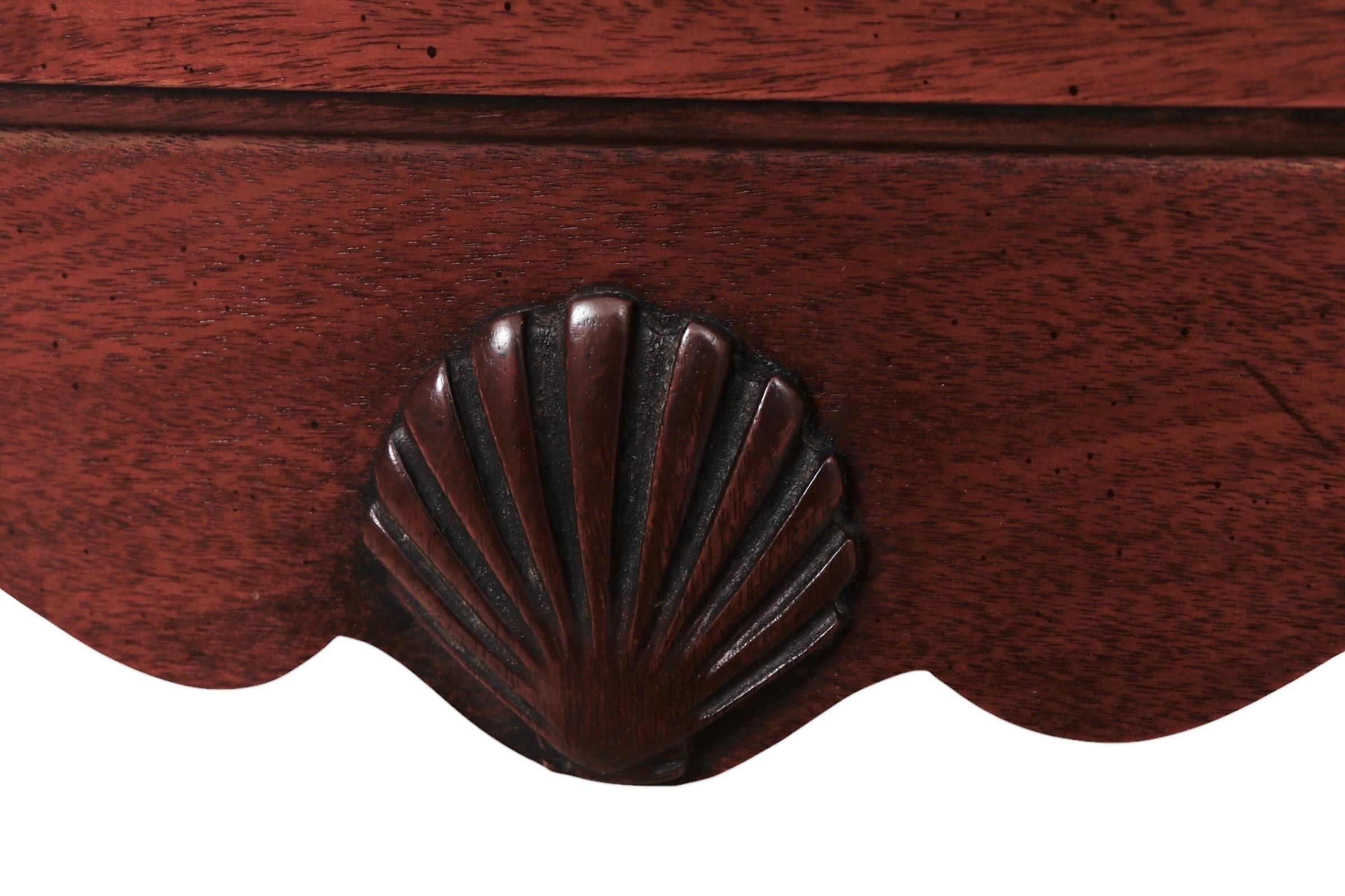 Mogano Sedia Hickory Queen Anne Lowboy in vendita