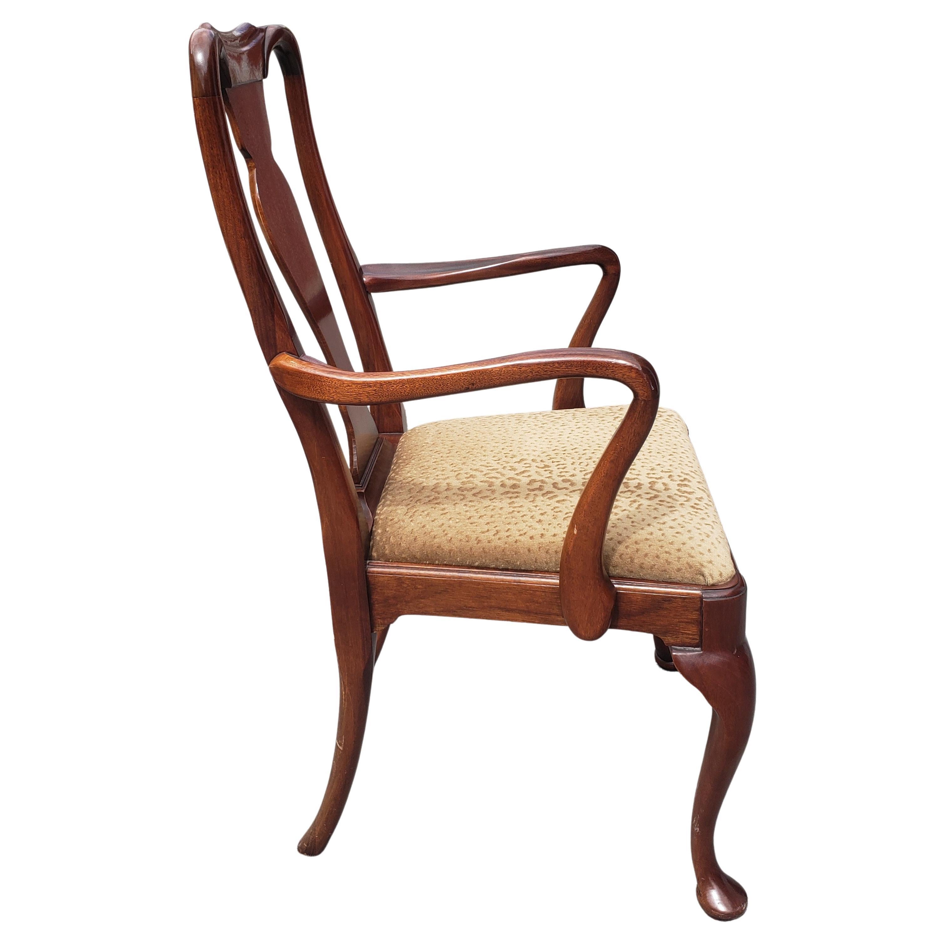 Hickory Chair Queen Anne Mahogany Dinning Chairs, A Set 3
