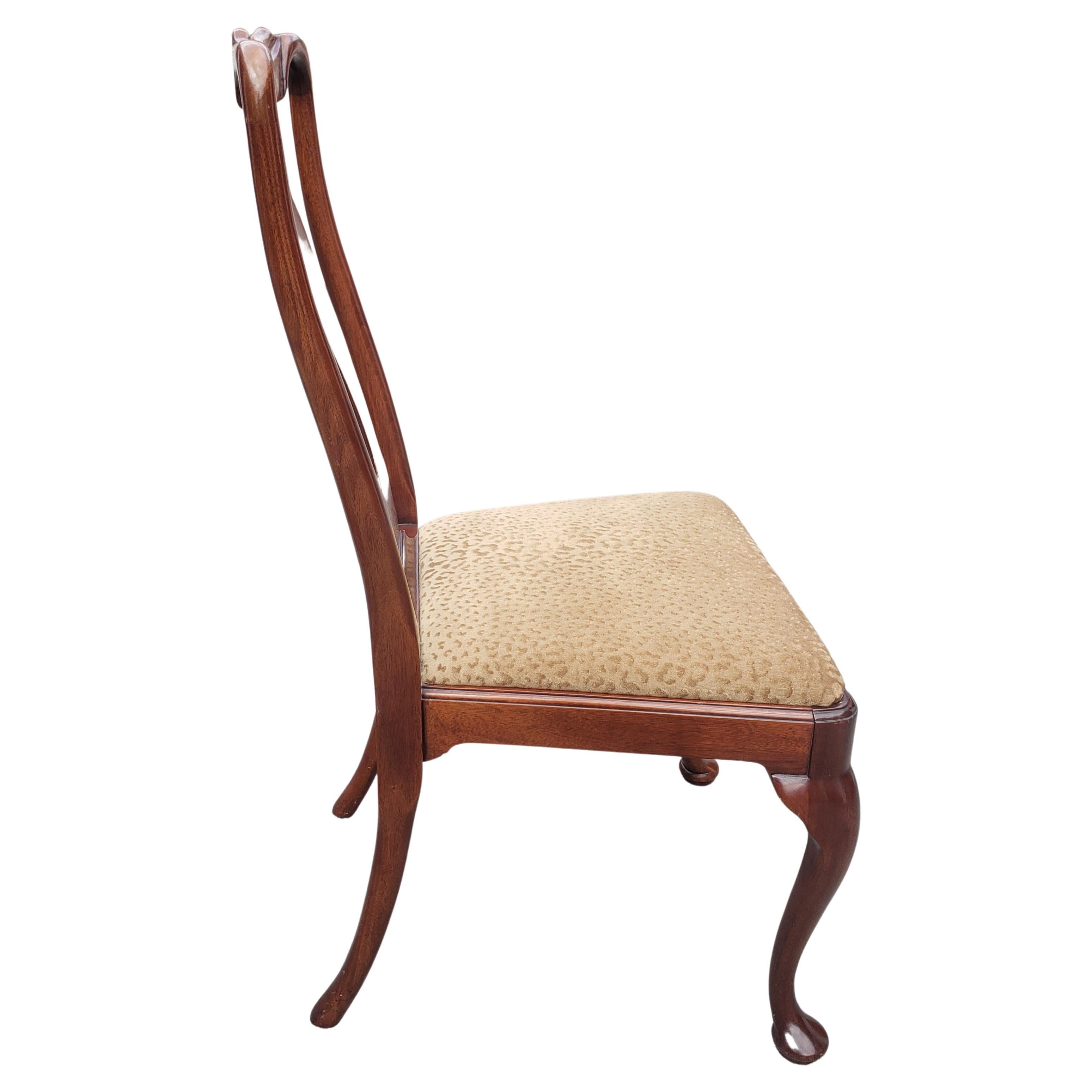 American Hickory Chair Queen Anne Mahogany Dinning Chairs, A Set