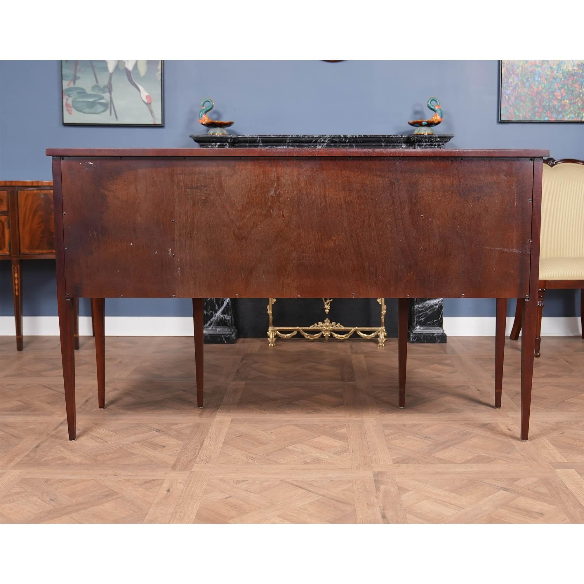 Buffet Hickory Chair en vente 7