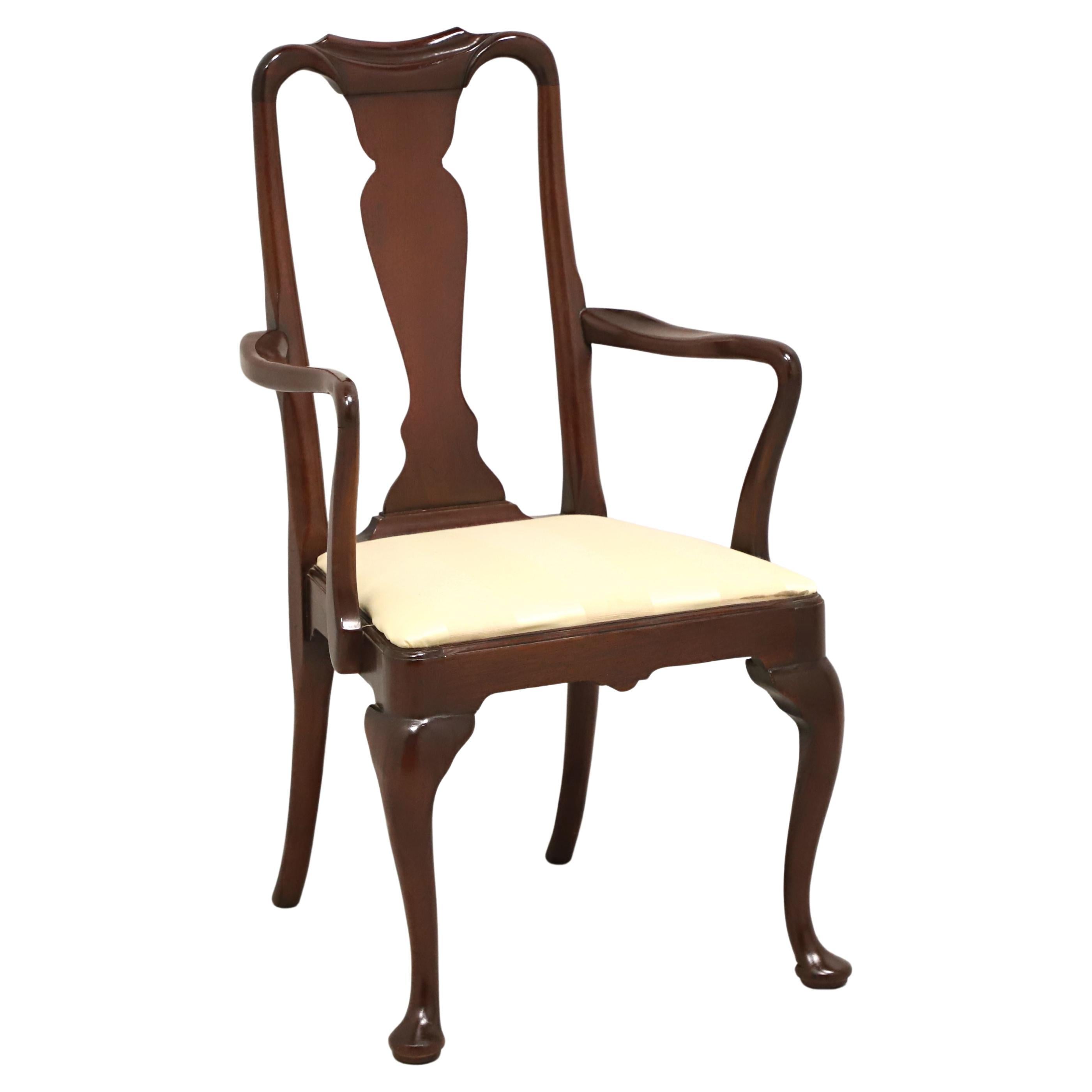 HICKORY CHAIR Solid Mahogany Queen Anne Style Dining Armchair