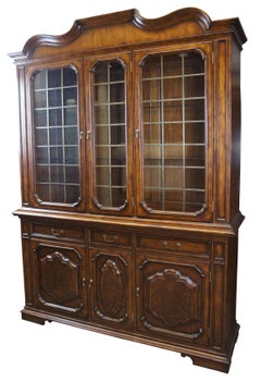Hickory Chair Tuscan Italian China Display Cabinet Hutch Burled Lattice Doors