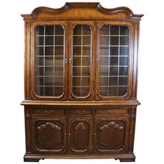 Used Hickory Chair Tuscan Italian China Display Cabinet Hutch Burled Lattice Doors