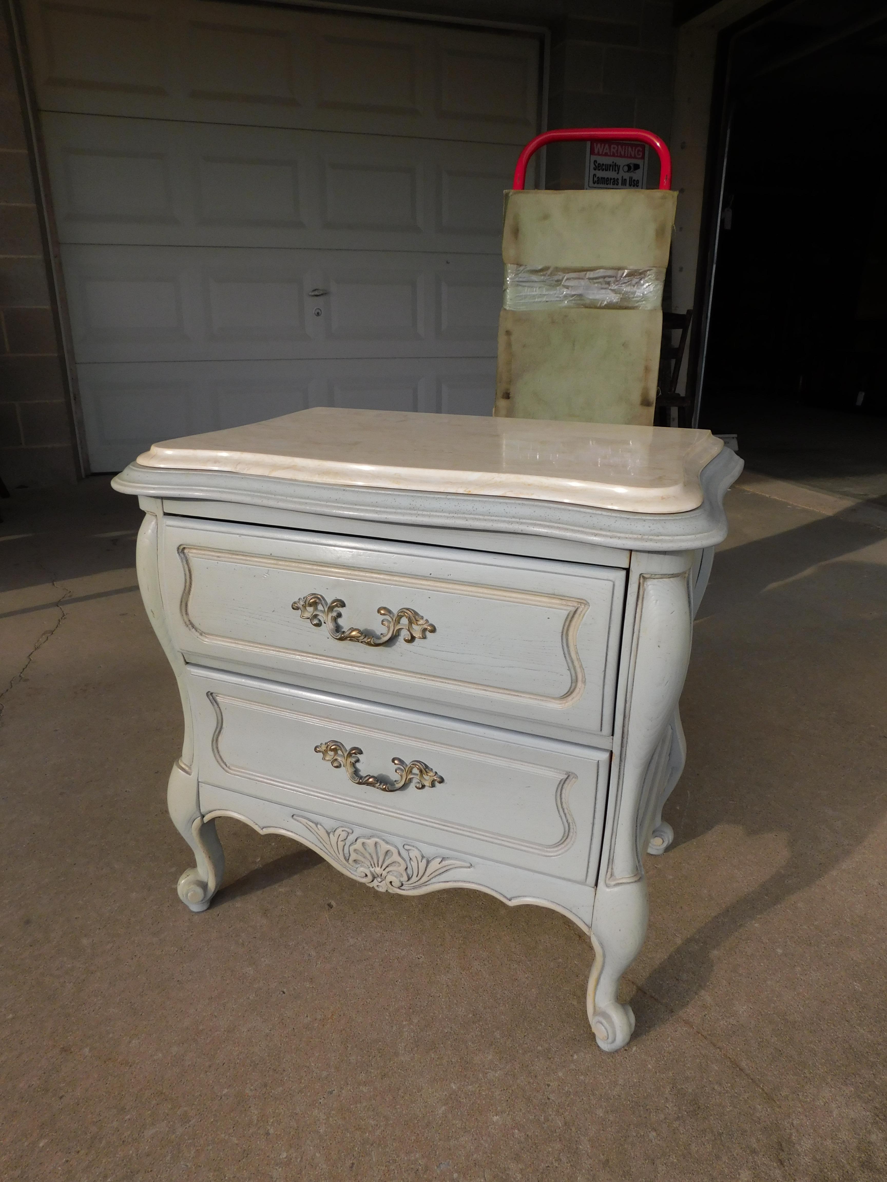 Hickory Furniture French Louis XV Style Marble Top French Blue Nightstands 10