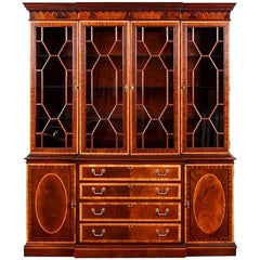 Hickory Furniture "Historic James River Plantations" Mahogany Breakfront