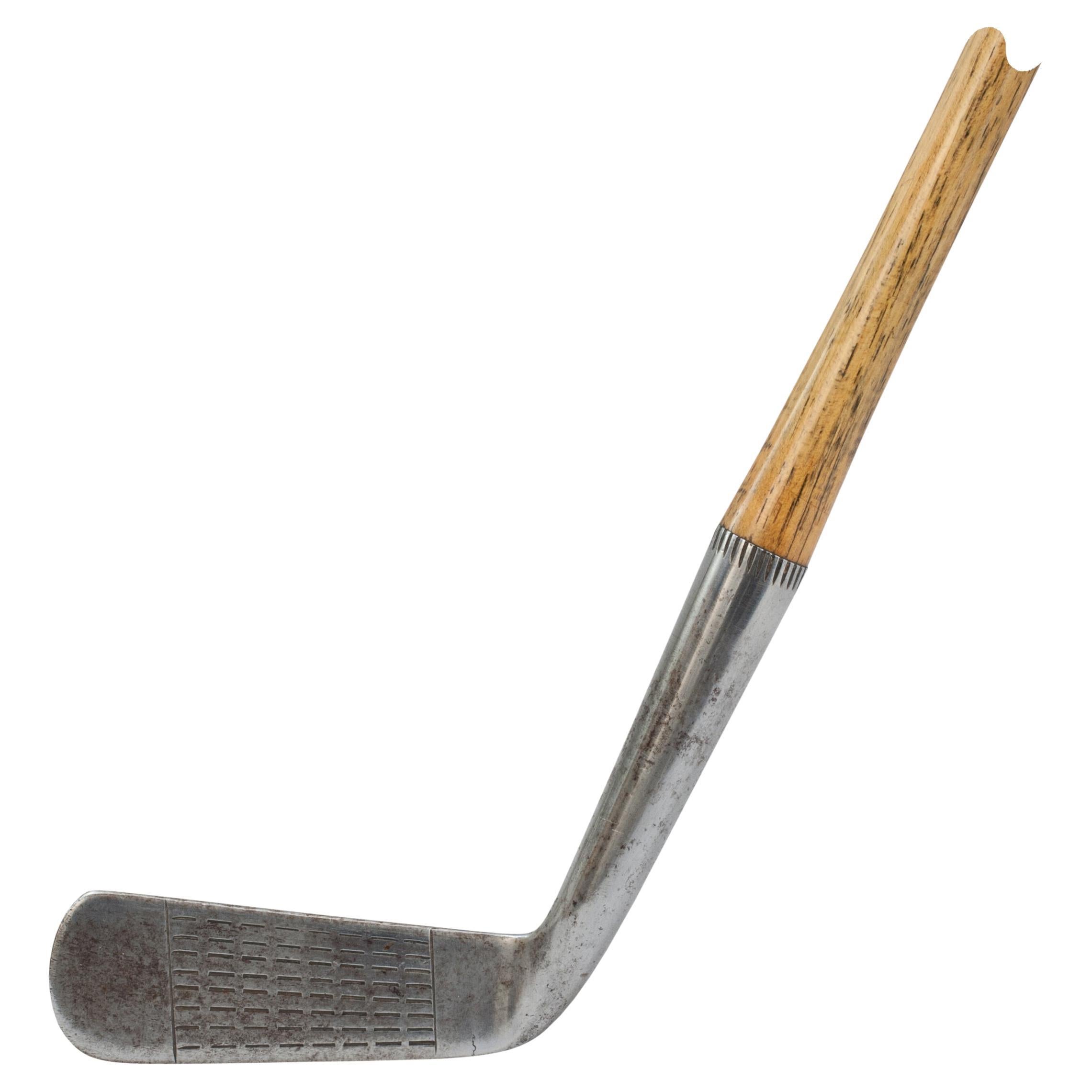 Hickory Golf Club, Putter By R. Forgan