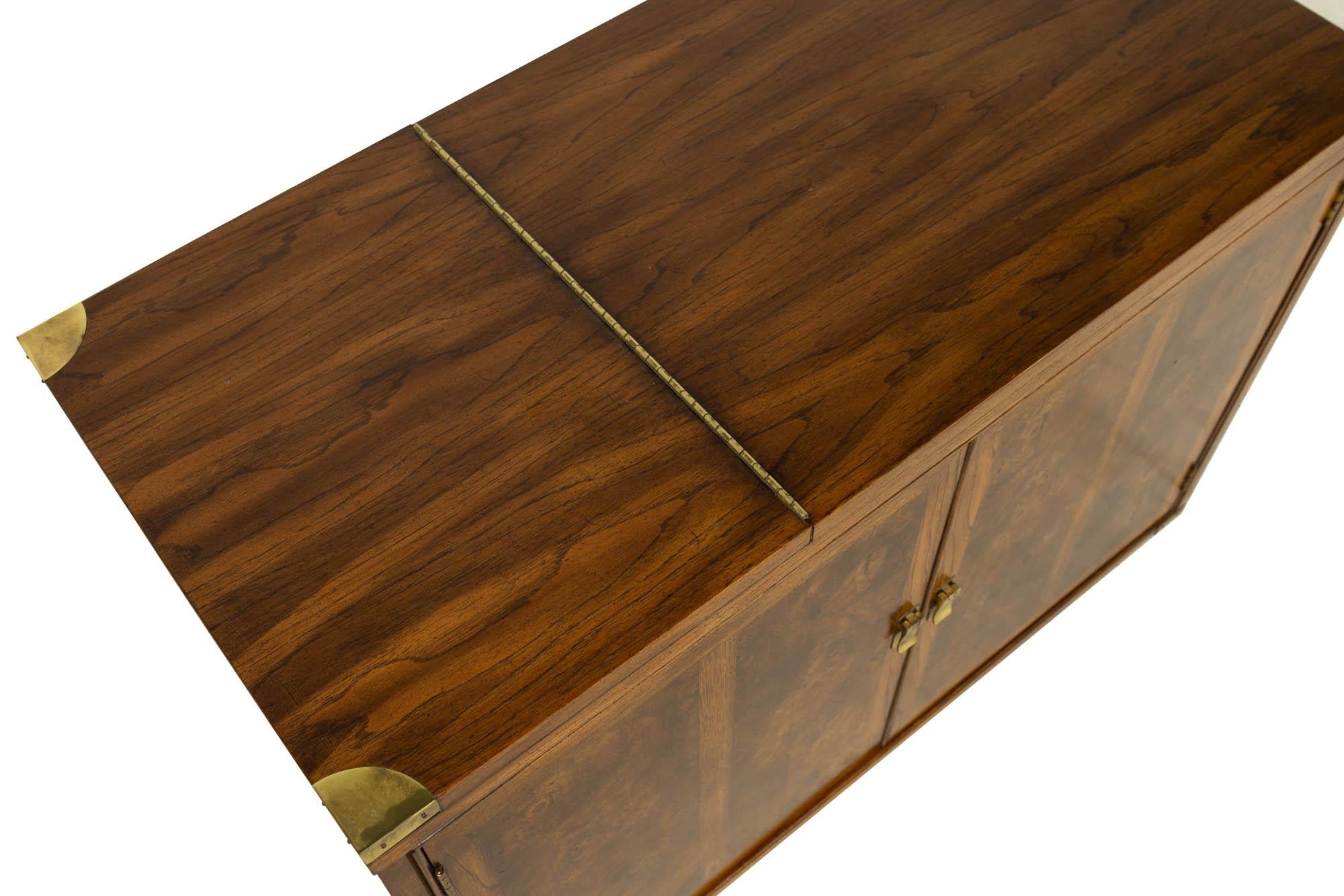 Late 20th Century Hickory Manufacturing Company Mid Century Burlwood Bar Serving Cart