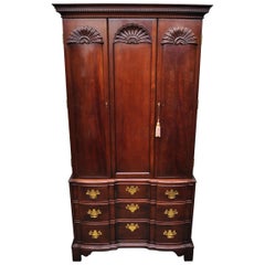 Vintage Hickory Masterpiece Collection Mahogany Chippendale Blockfront Armoire Cabinet