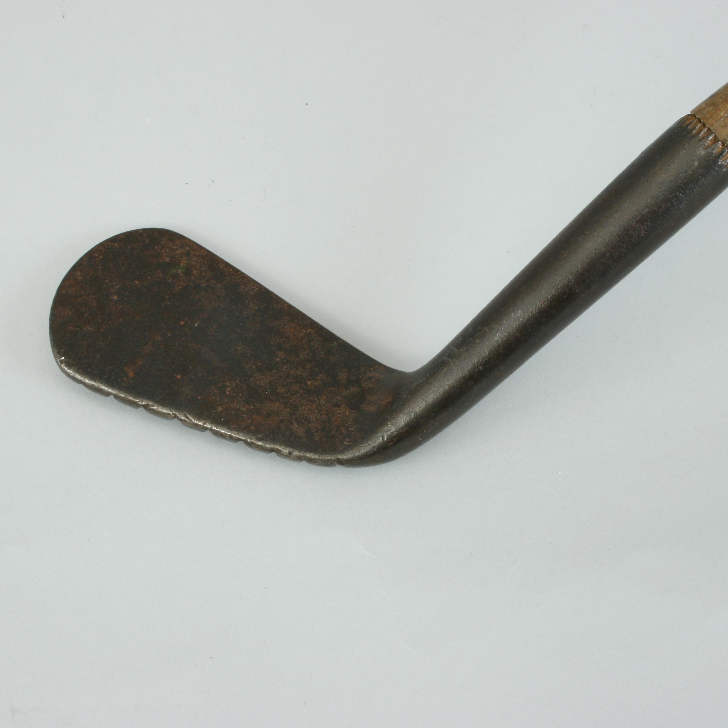 Hickory Shafted Golf Club In Good Condition In Oxfordshire, GB