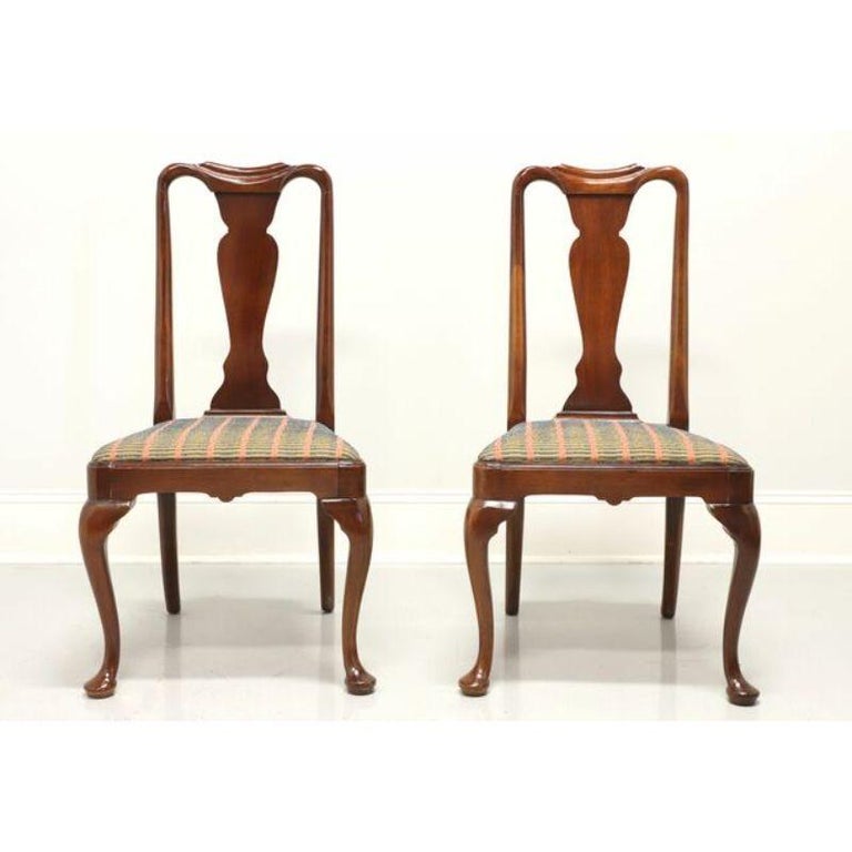 American HICKORY CHAIR Mahogany Queen Anne Dining Side Chairs - Pair