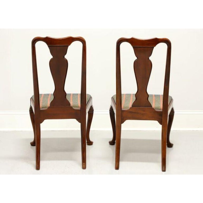 20th Century HICKORY CHAIR Mahogany Queen Anne Dining Side Chairs - Pair