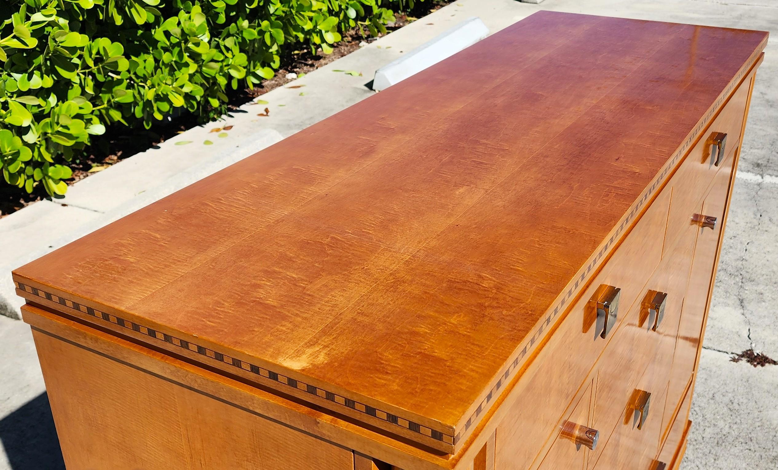 HICKORY WHITE BIEDERMEIER DRESSER von GENESIS COLLECTION im Angebot 3