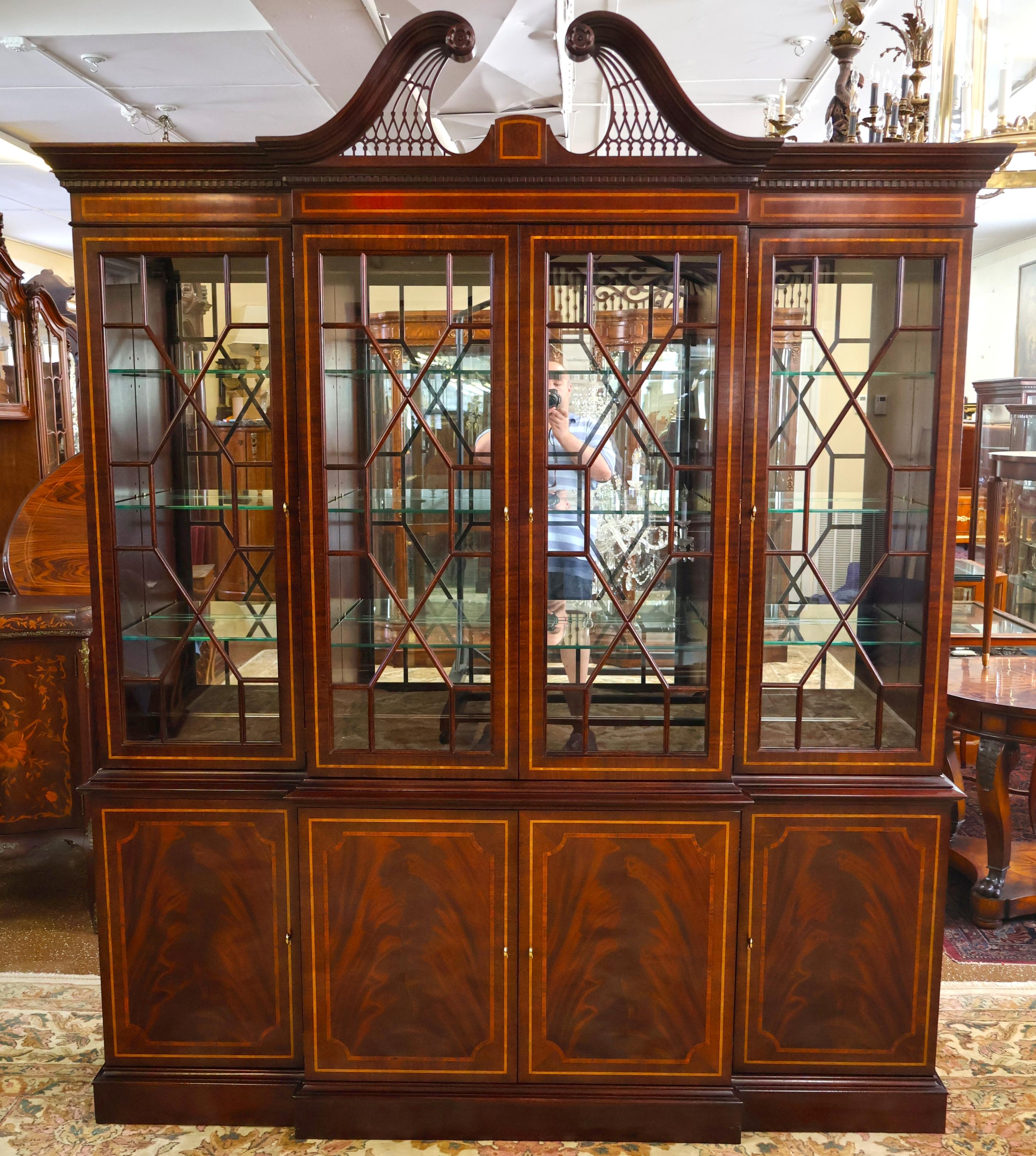 Regency Hickory White Flame Mahogany Libreria Armadio Portafoglio Breakfront