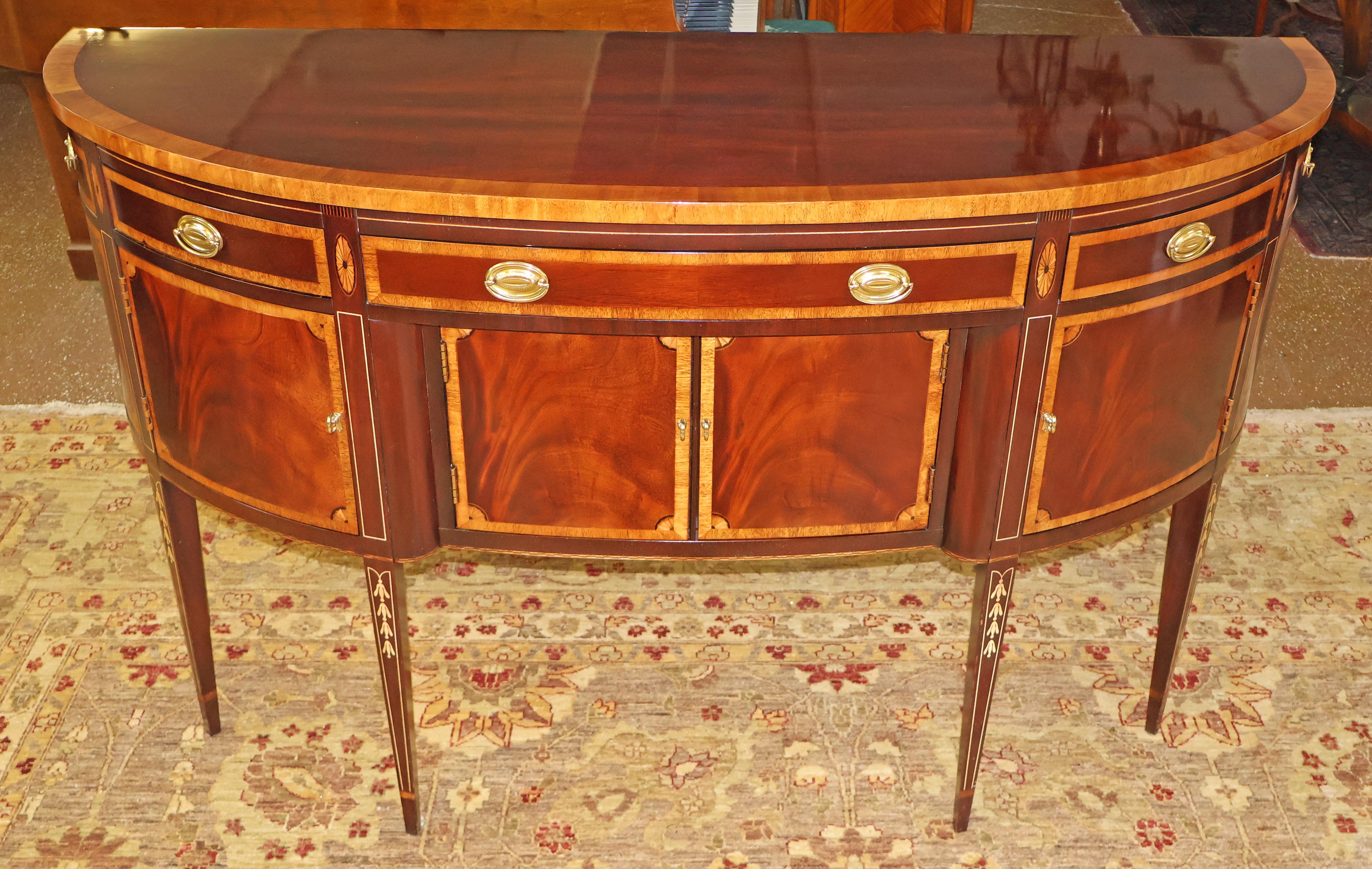 Hickory White Mahogany Inlaid Demilune Buffet Server Sideboard

Dimensions : 66