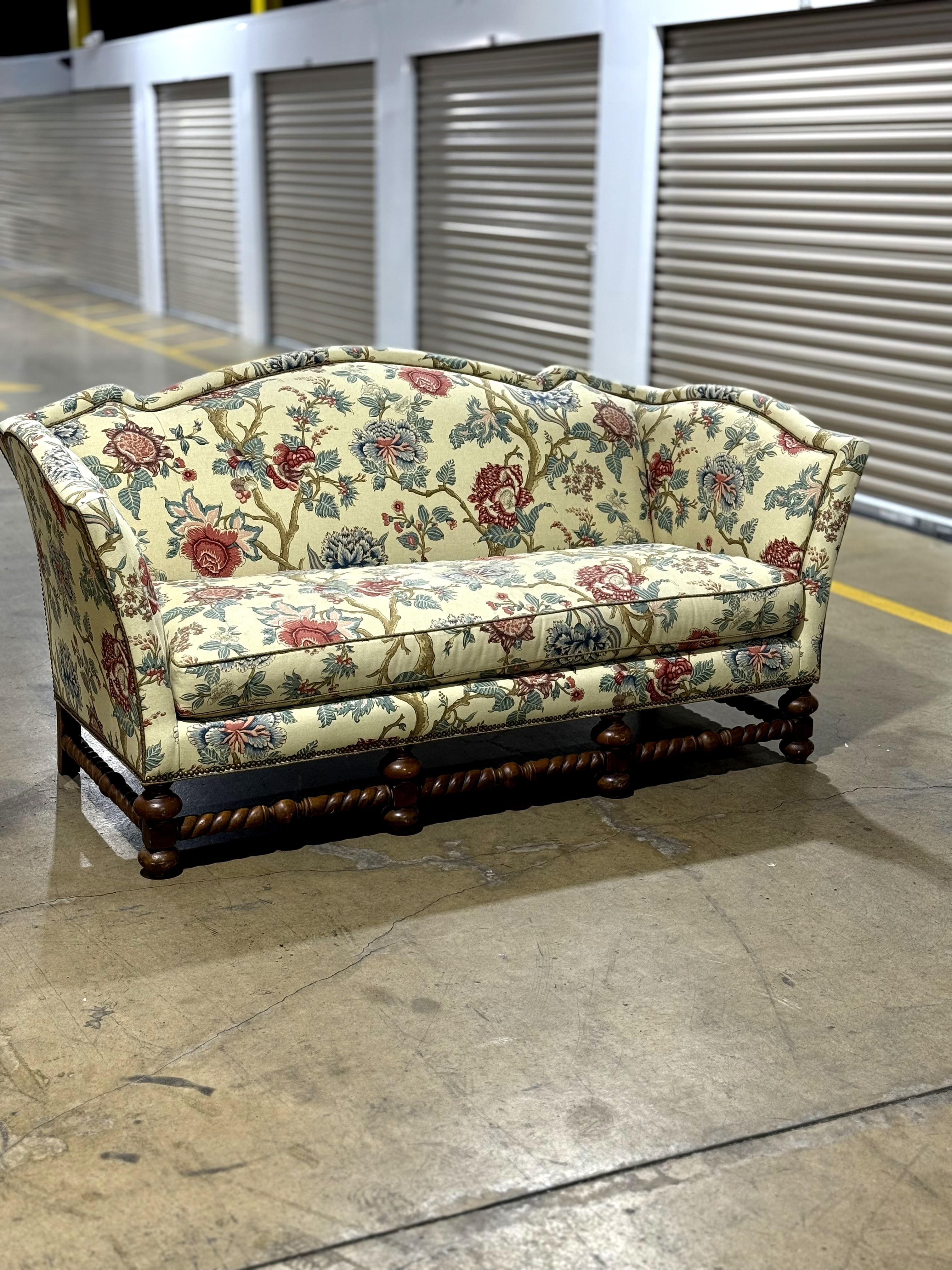 Hickory White Sofa Sofagarnitur im Angebot 1