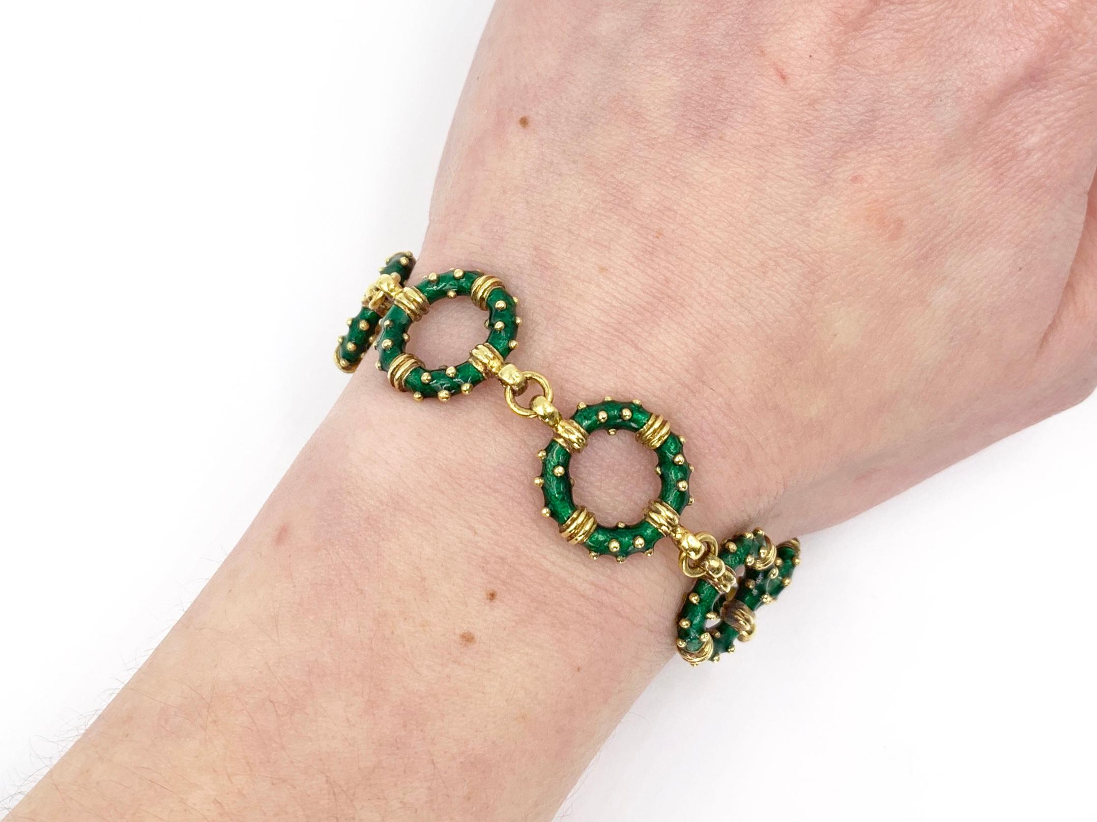Hidalgo 18 Karat Green Enamel Circle Linked Bracelet For Sale 4